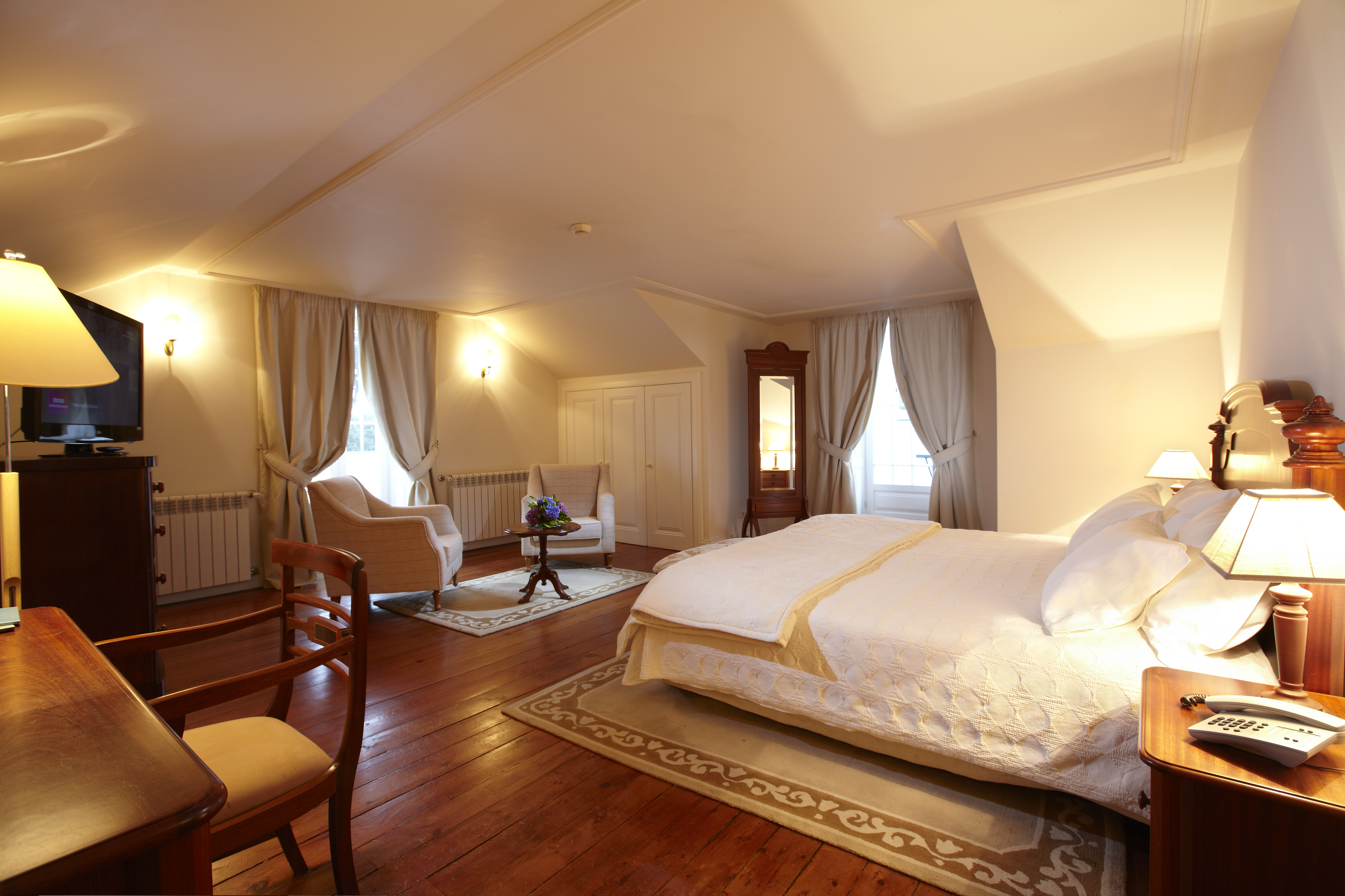 Double or Twin Superior