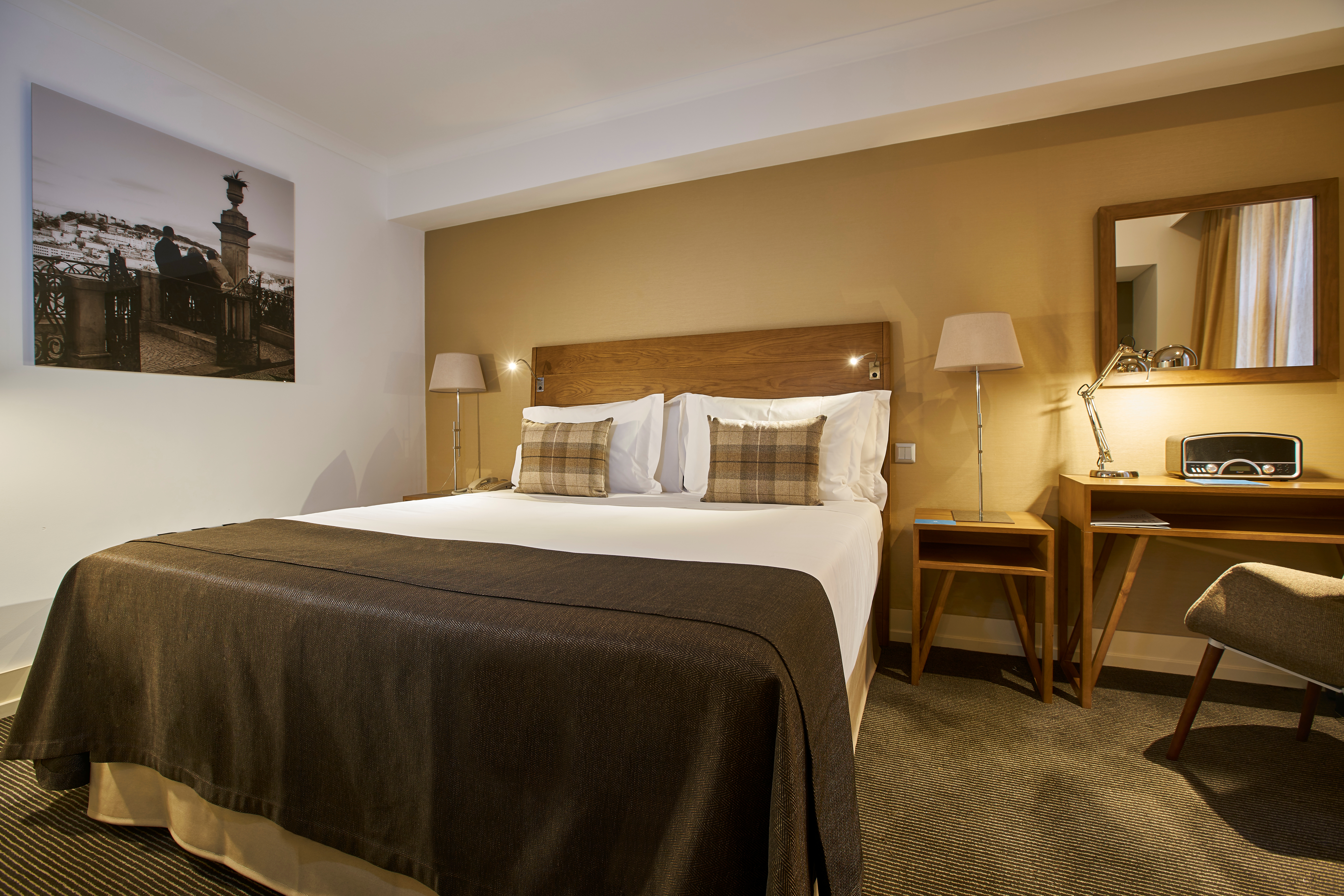 Double or Twin Standard