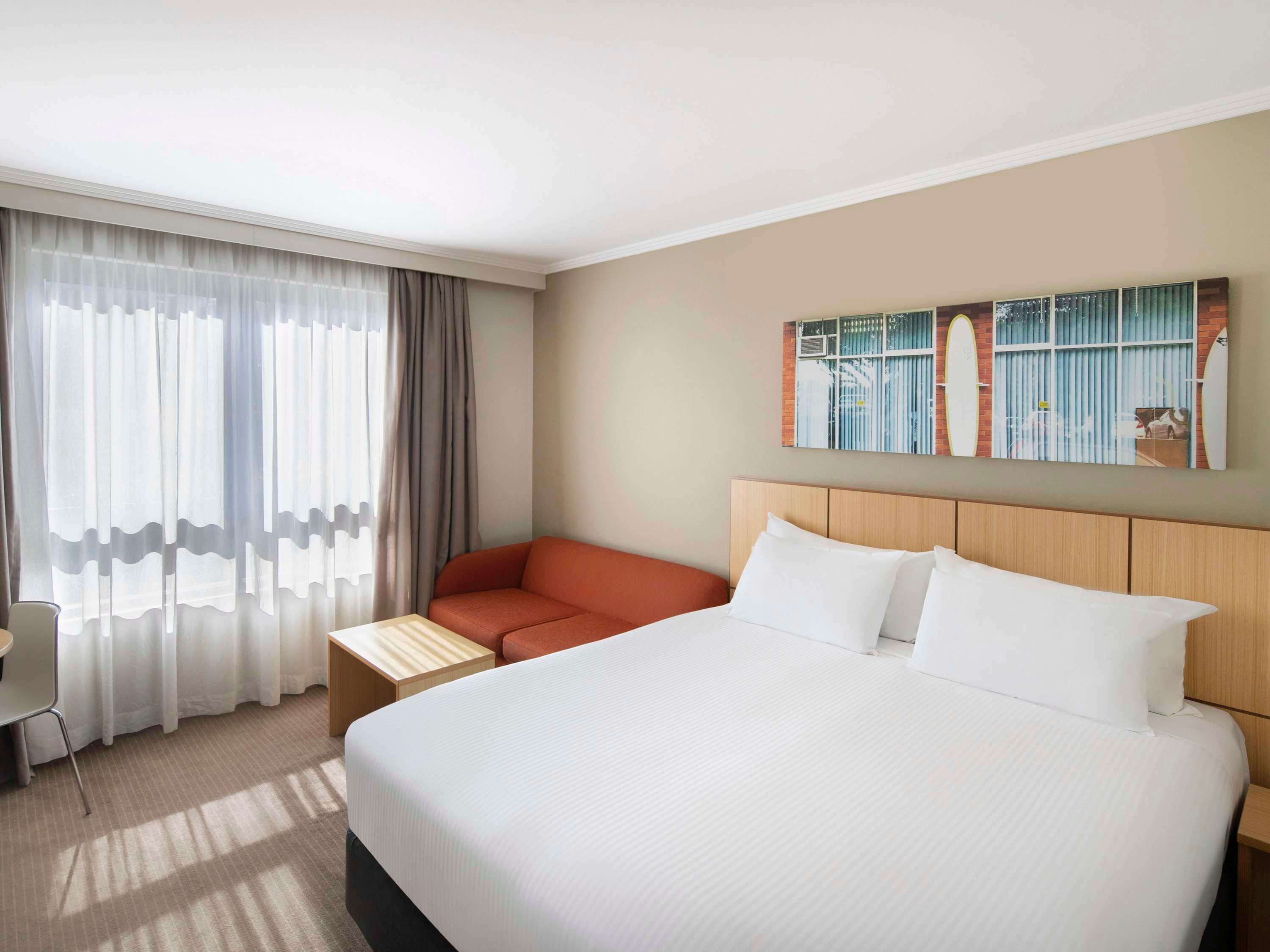 Double or Twin Standard