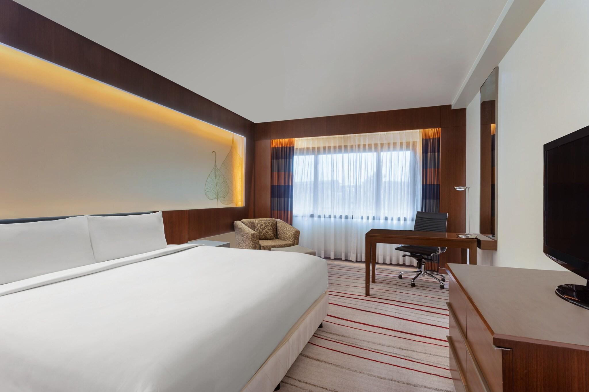 Double King Size Bed