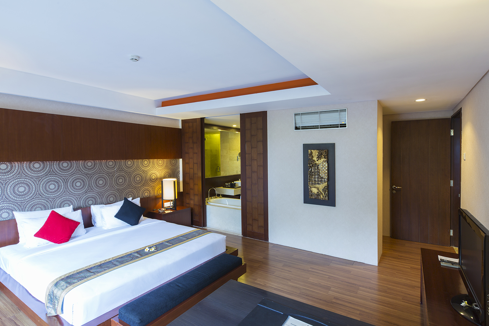 Suite Two Bedrooms