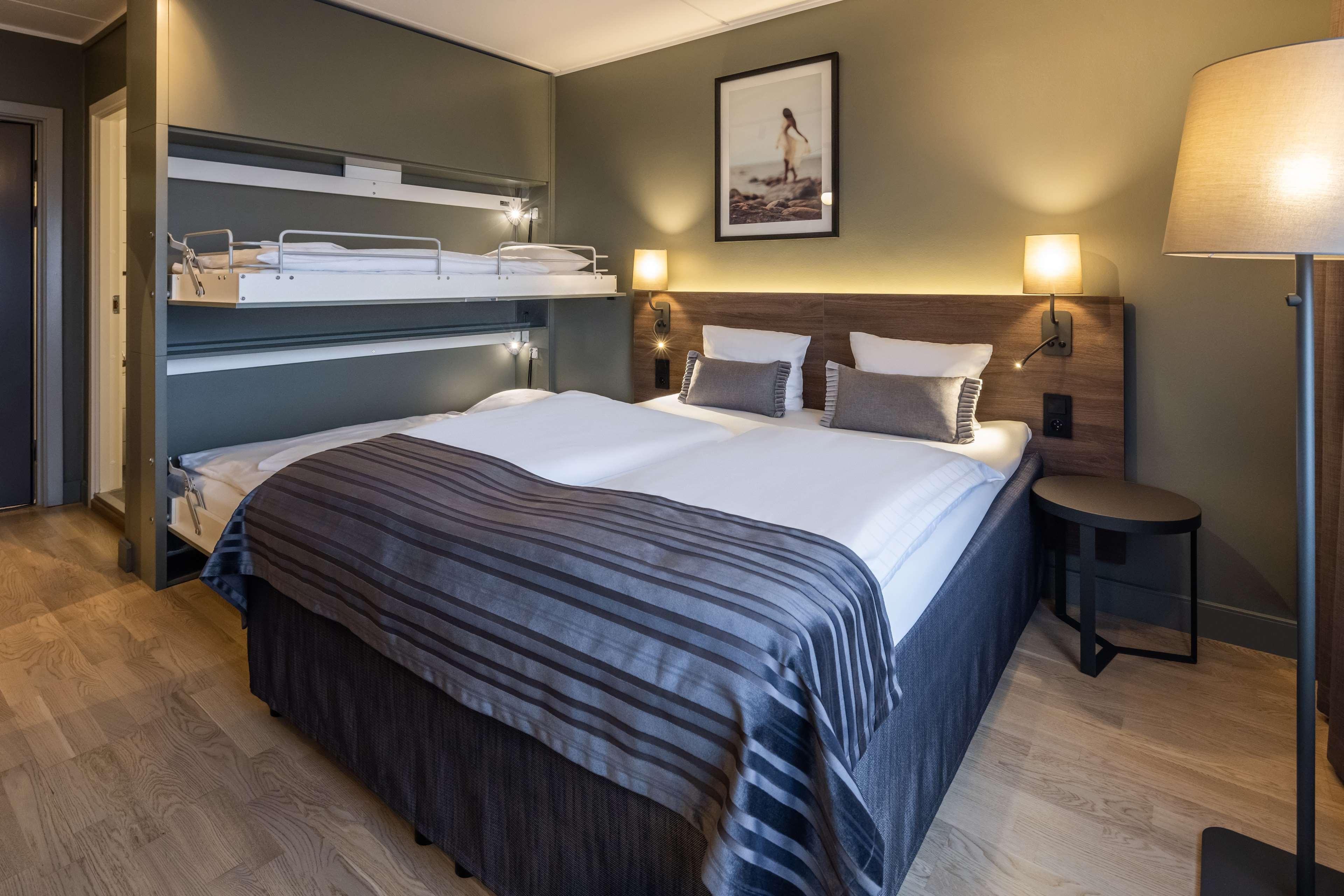 Family Room Standard