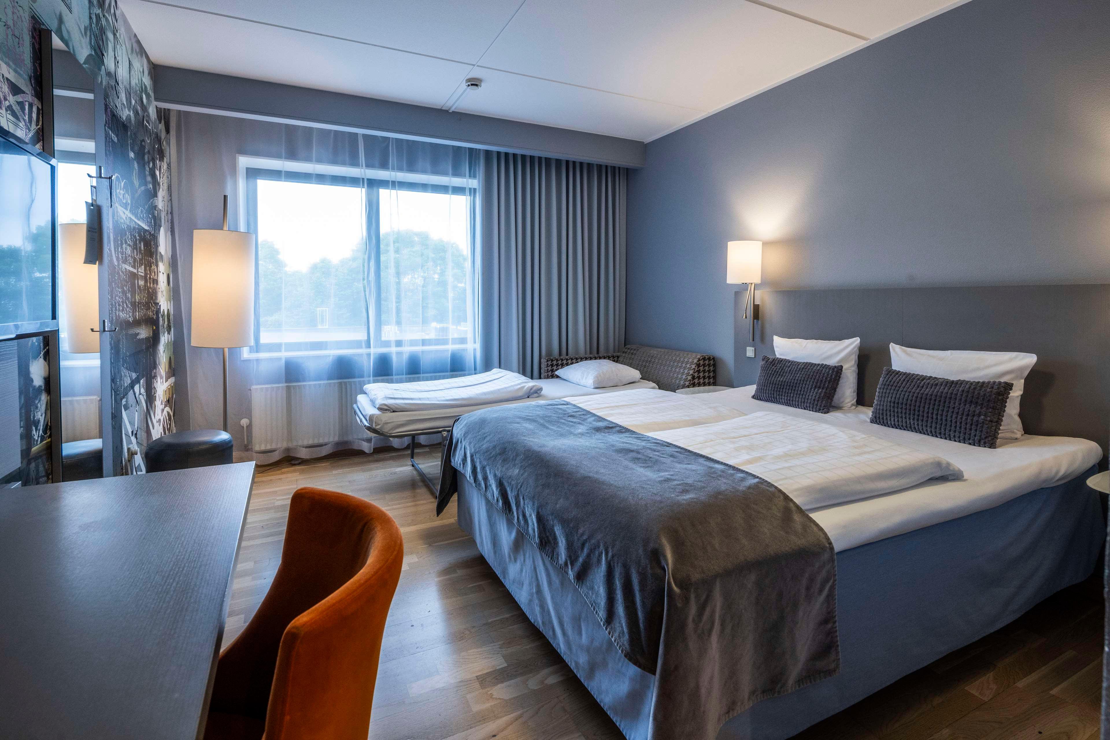 Family Room Standard