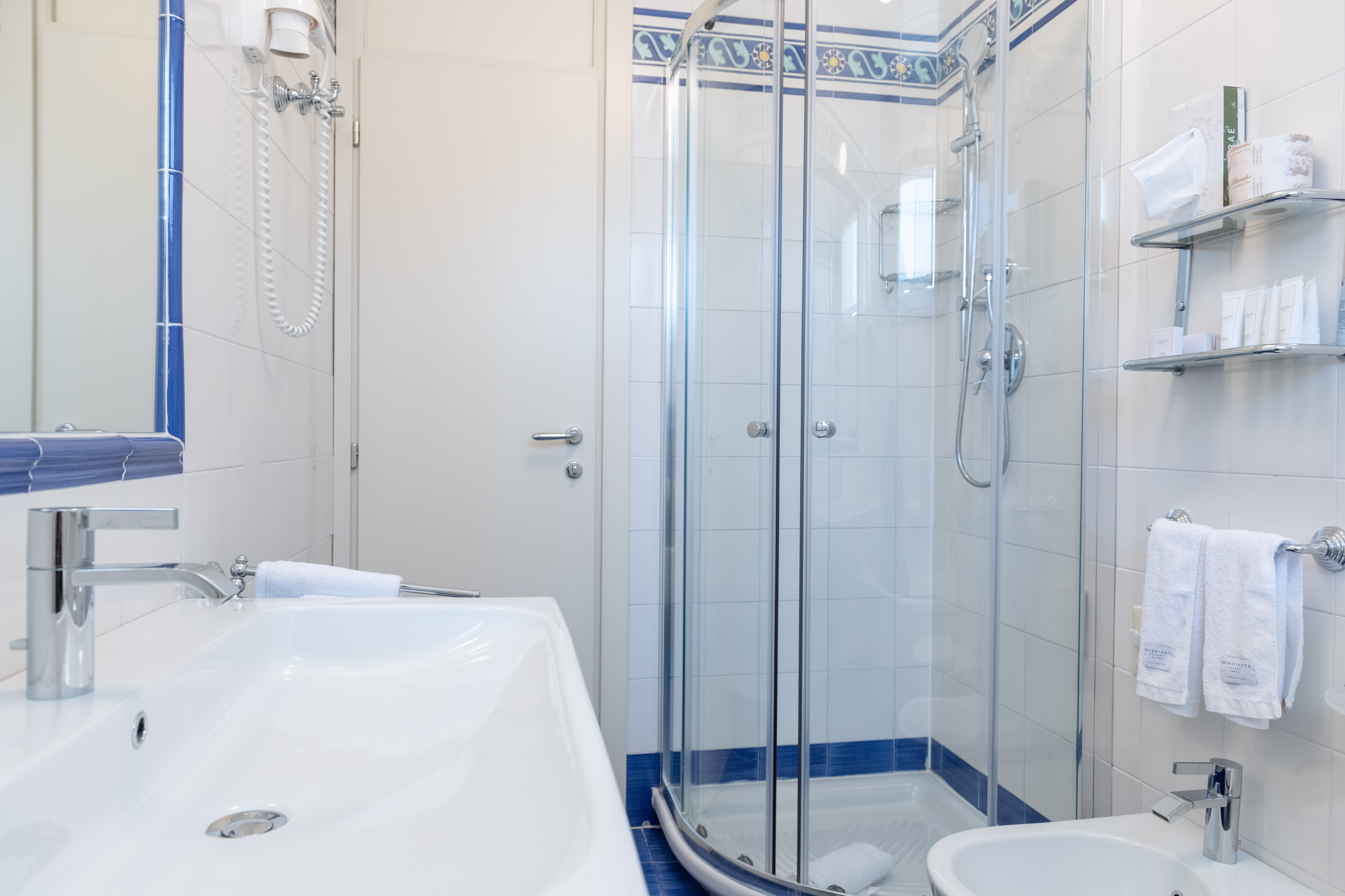 Double Single Classic