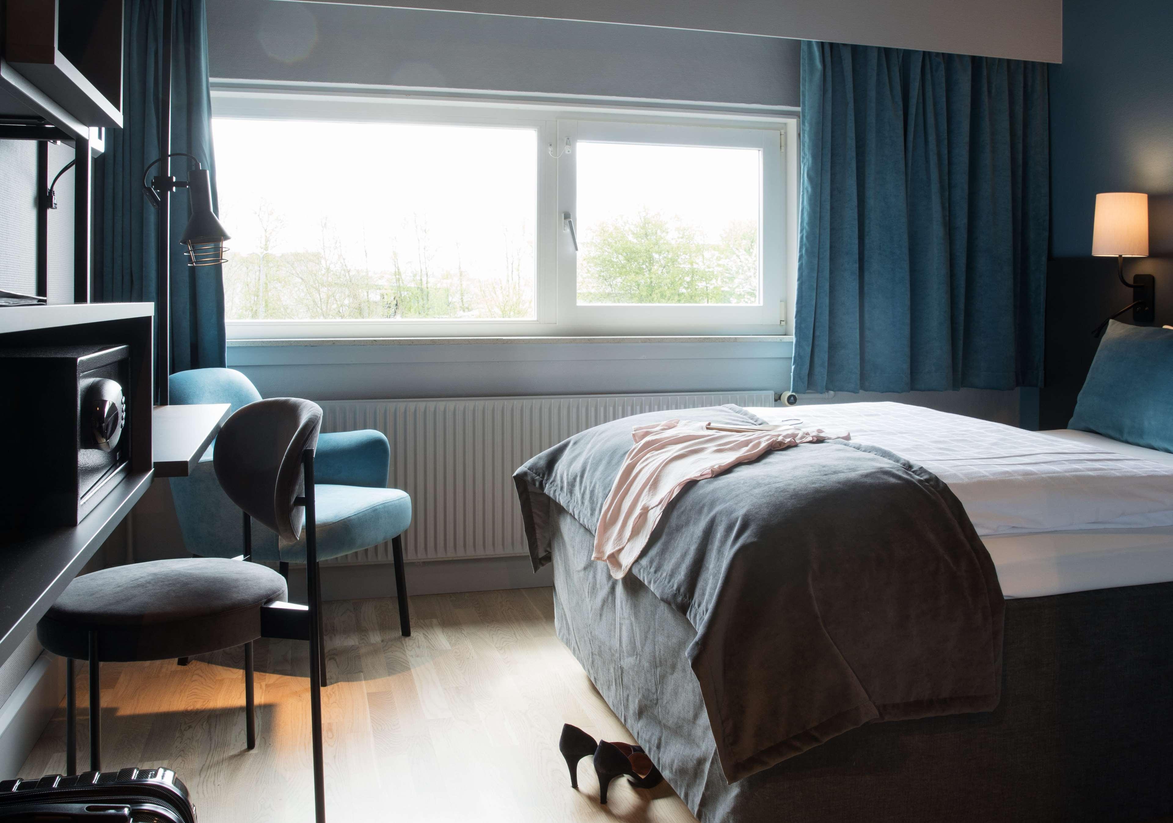 Family Room Standard