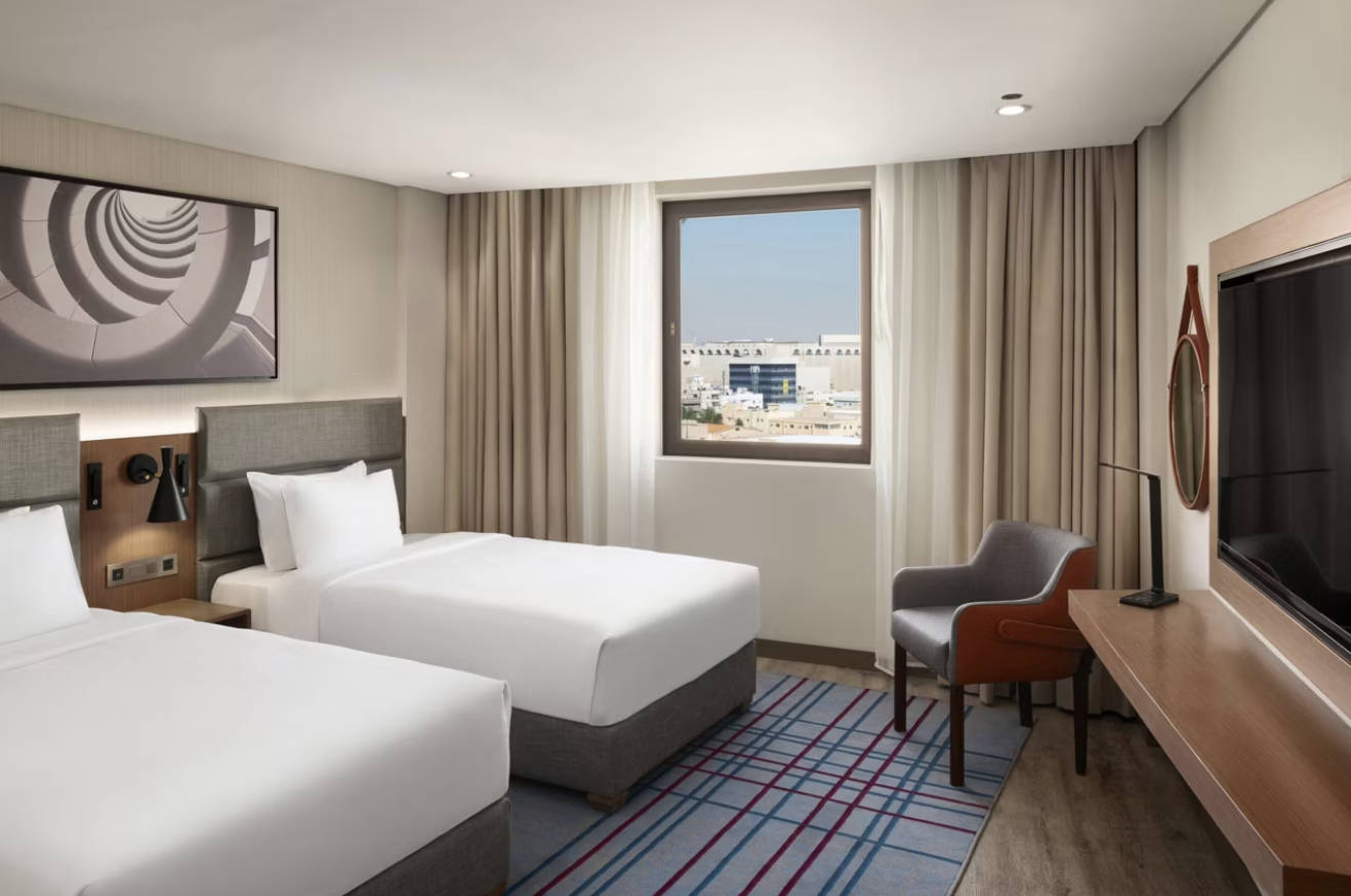 Single Club City View