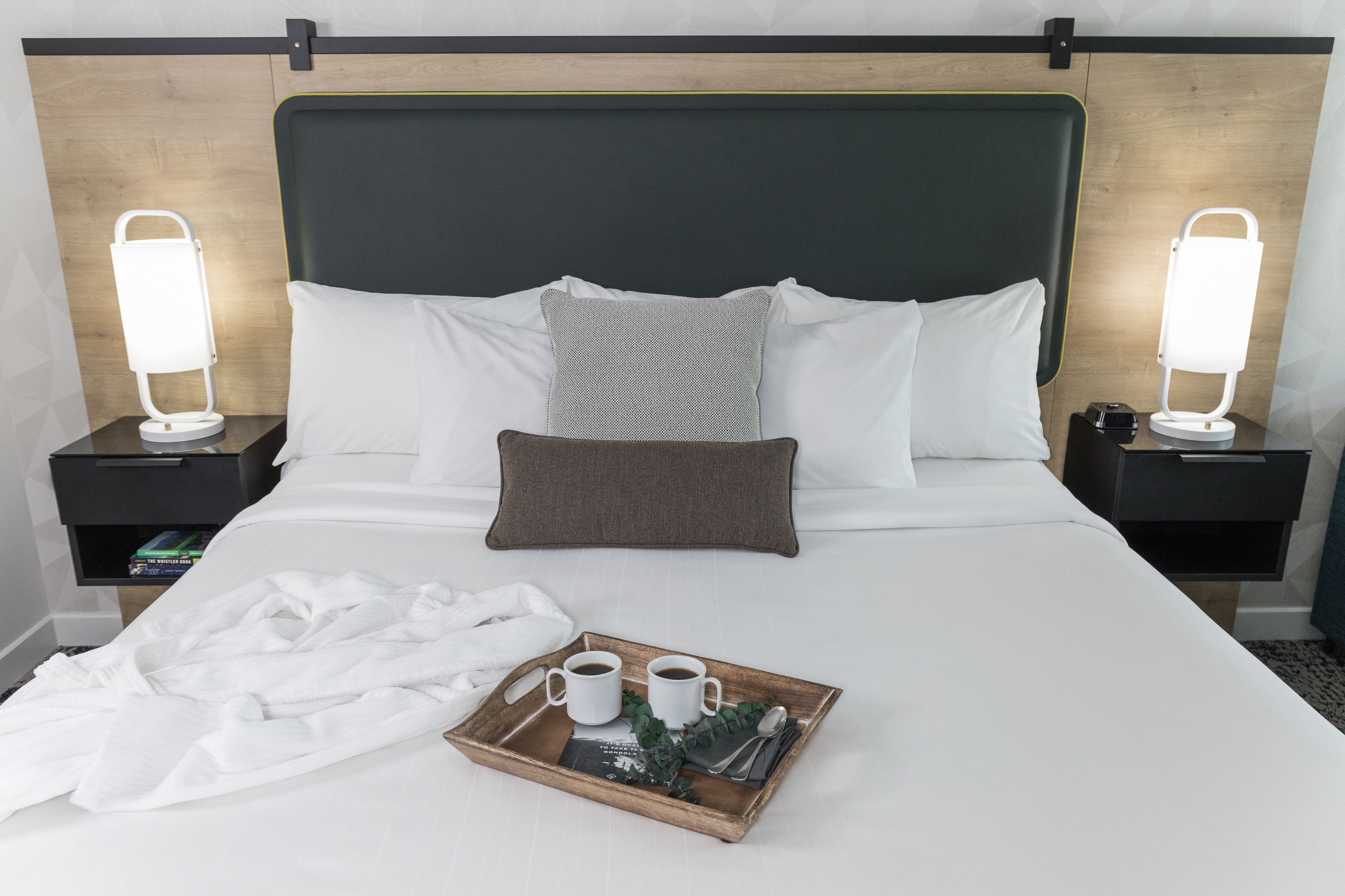 Double Deluxe King Bed