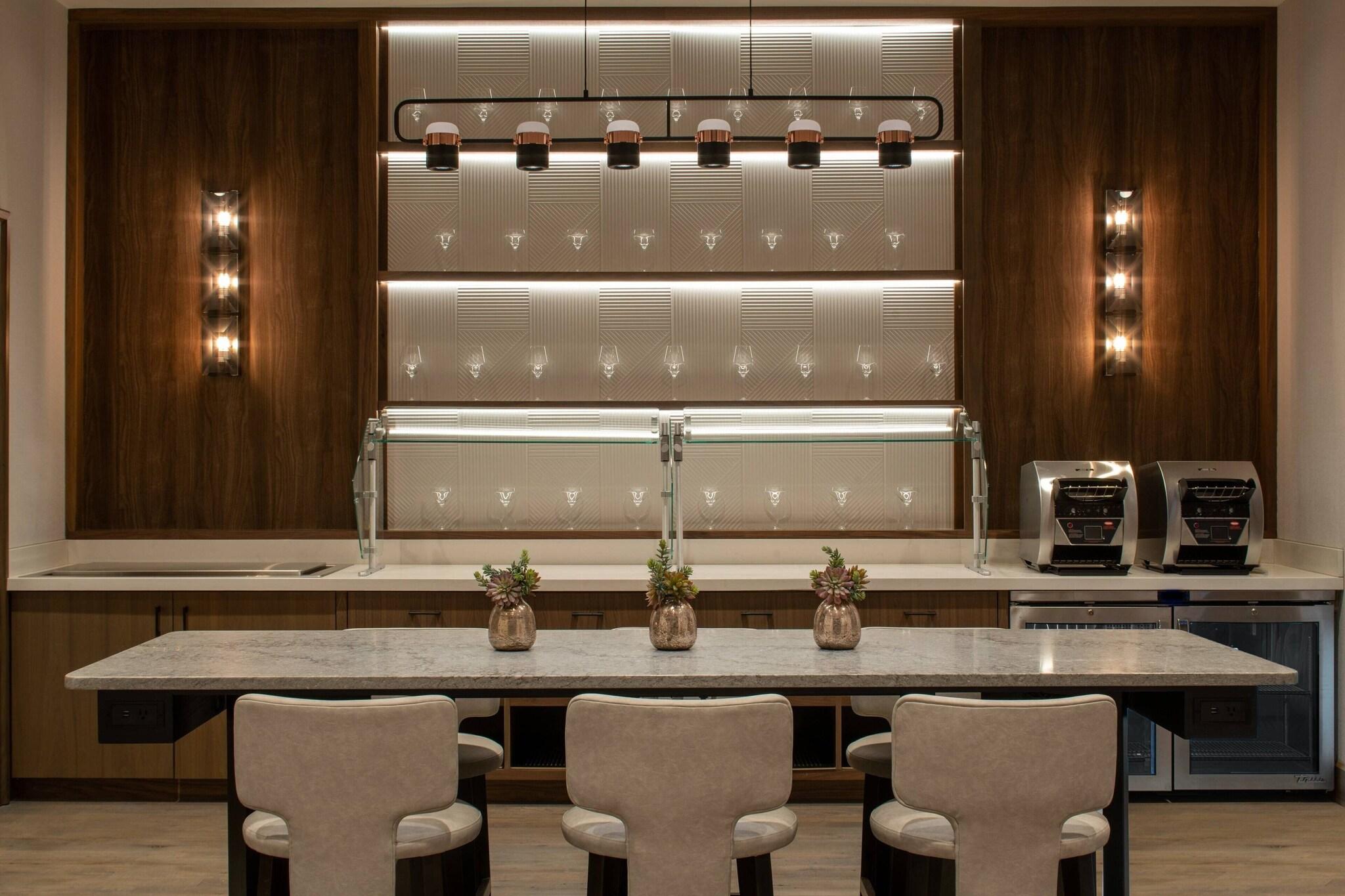 Double Club King Bed