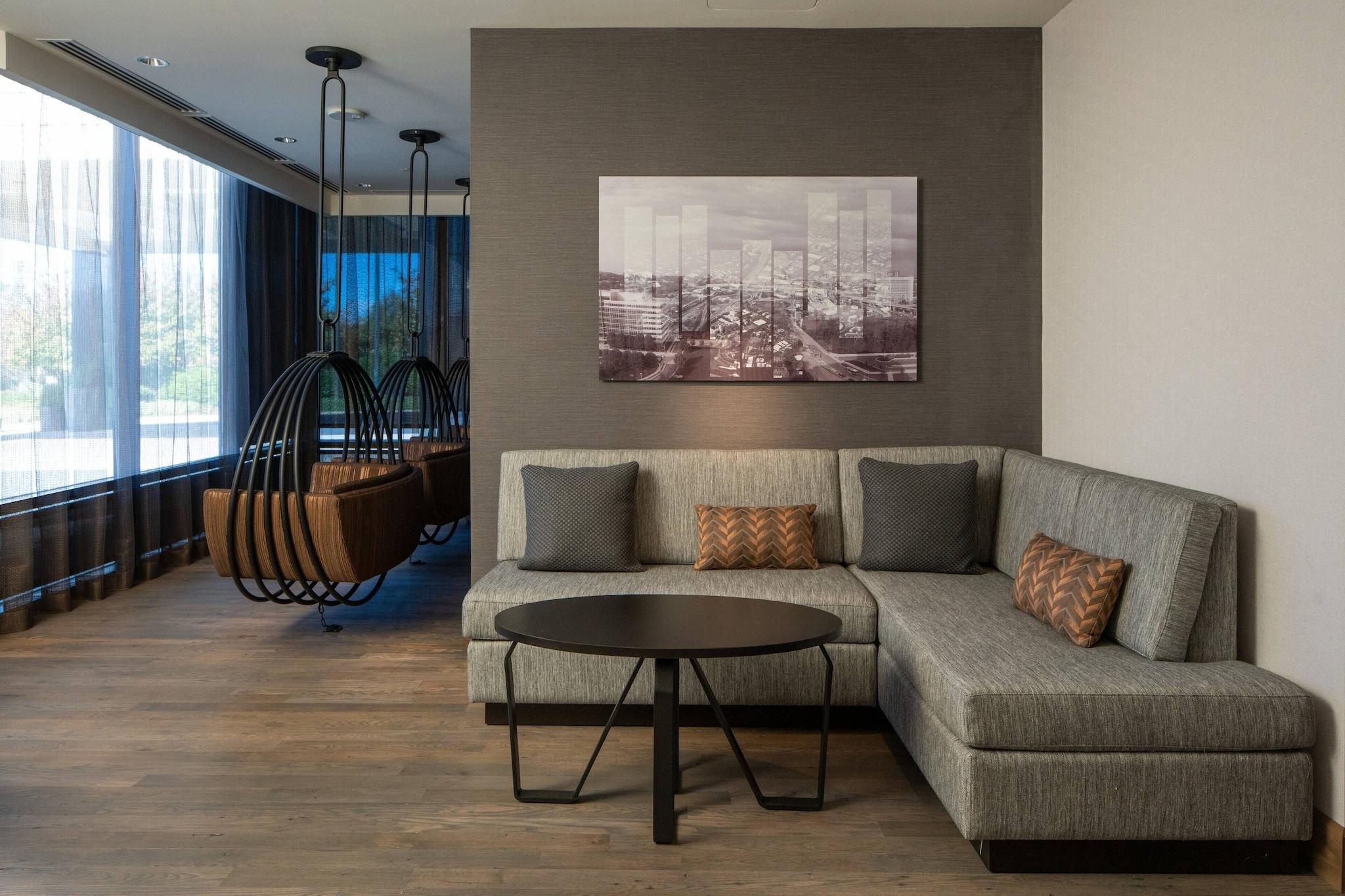 Double Club King Bed