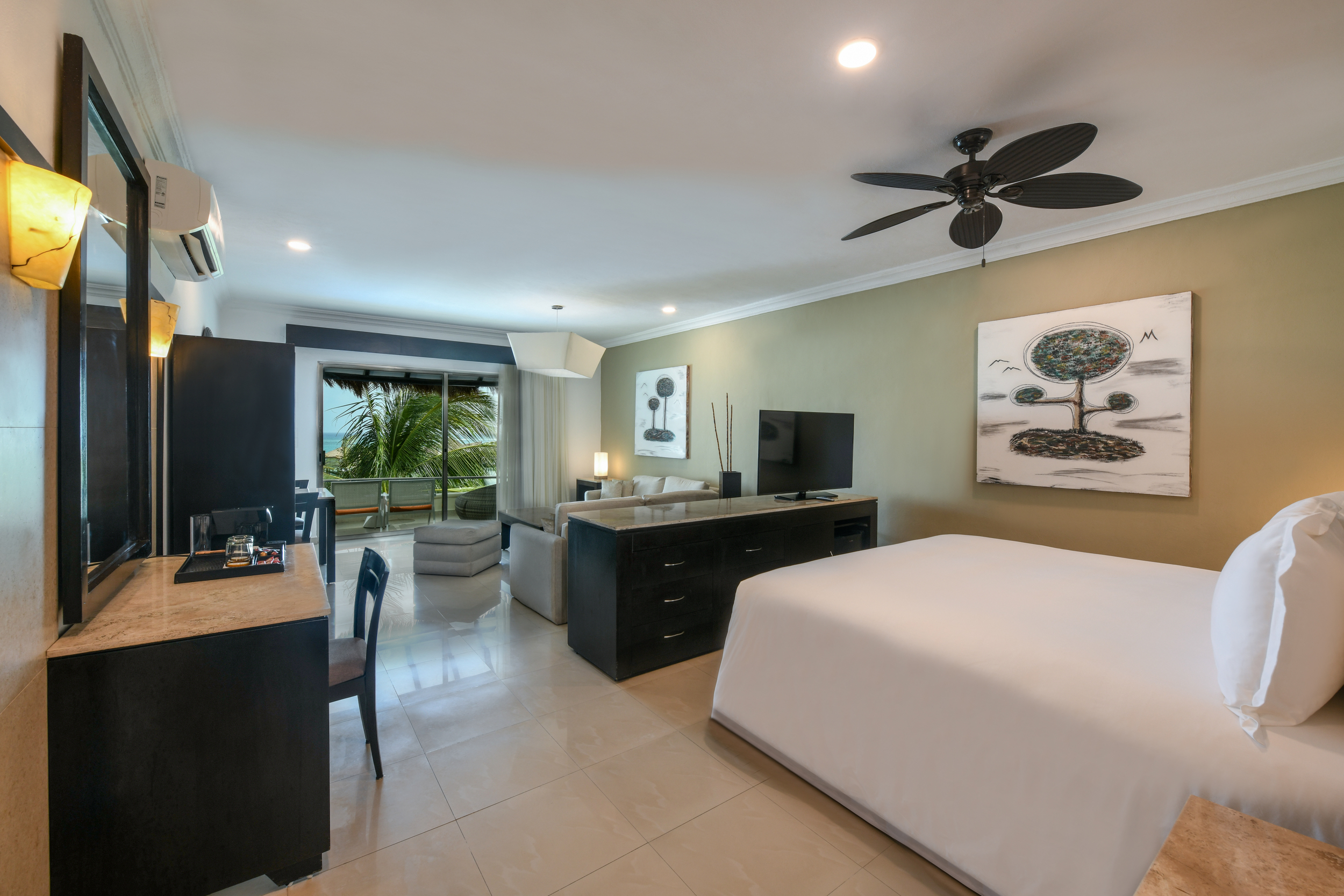 Suite with Private Pool