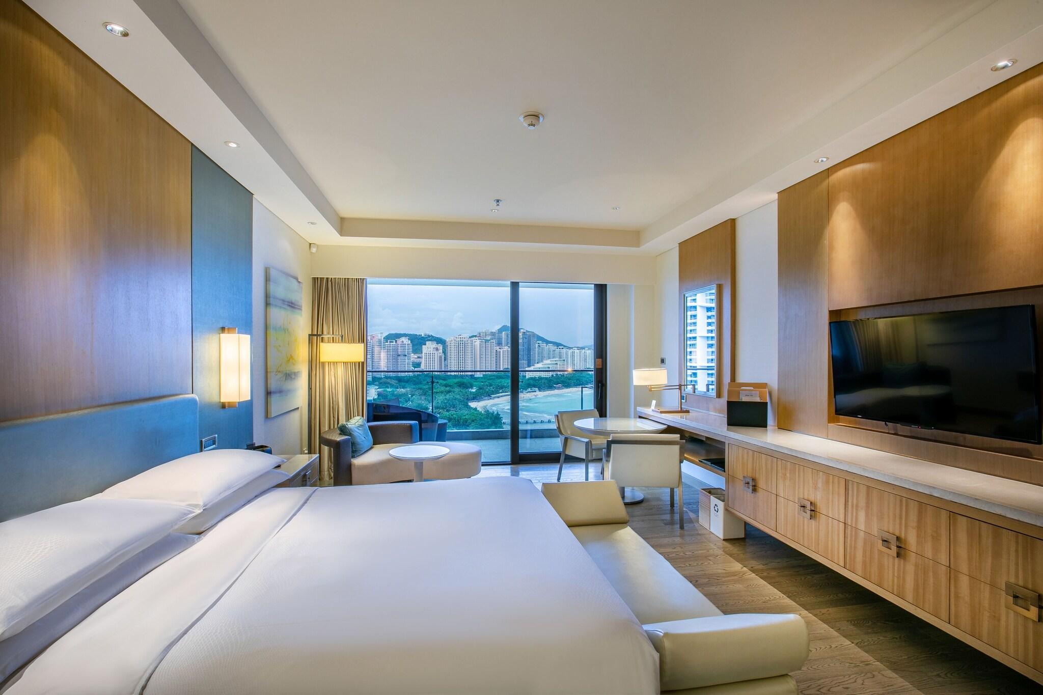 Double Ocean View King Bed
