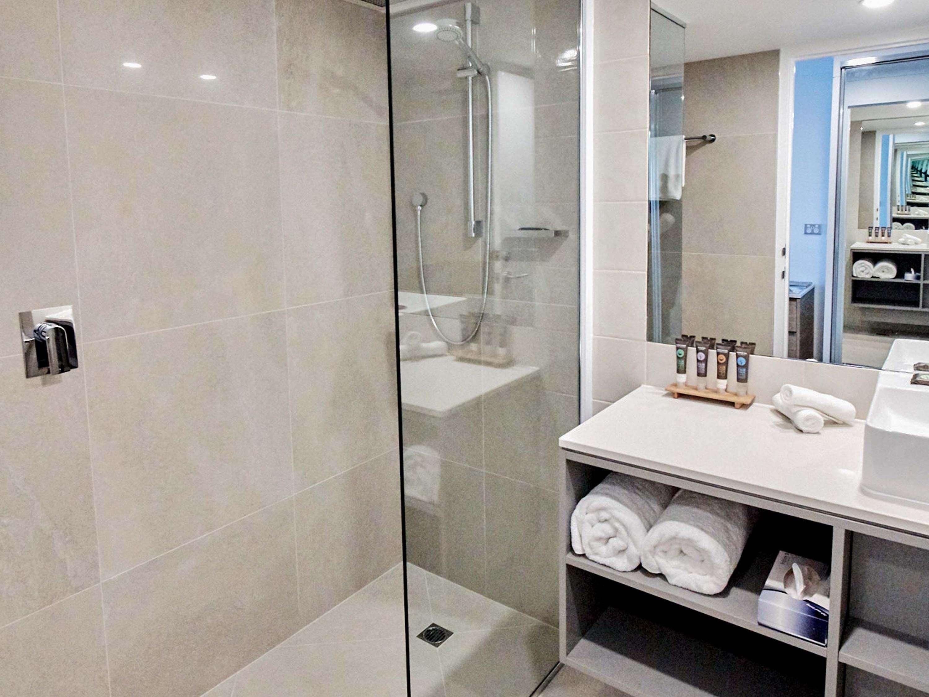 Twin Deluxe Two Beds