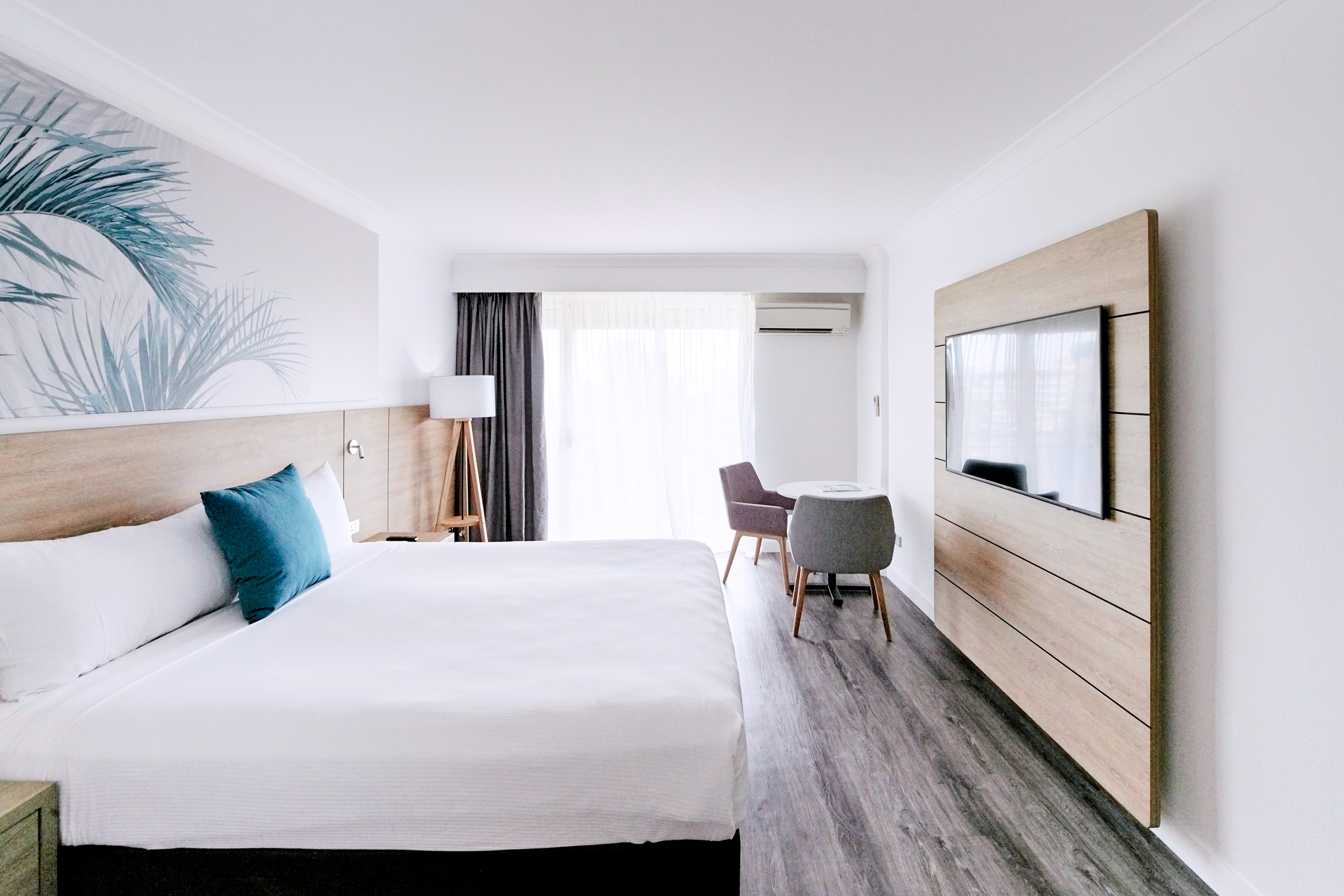 Double Deluxe King Bed