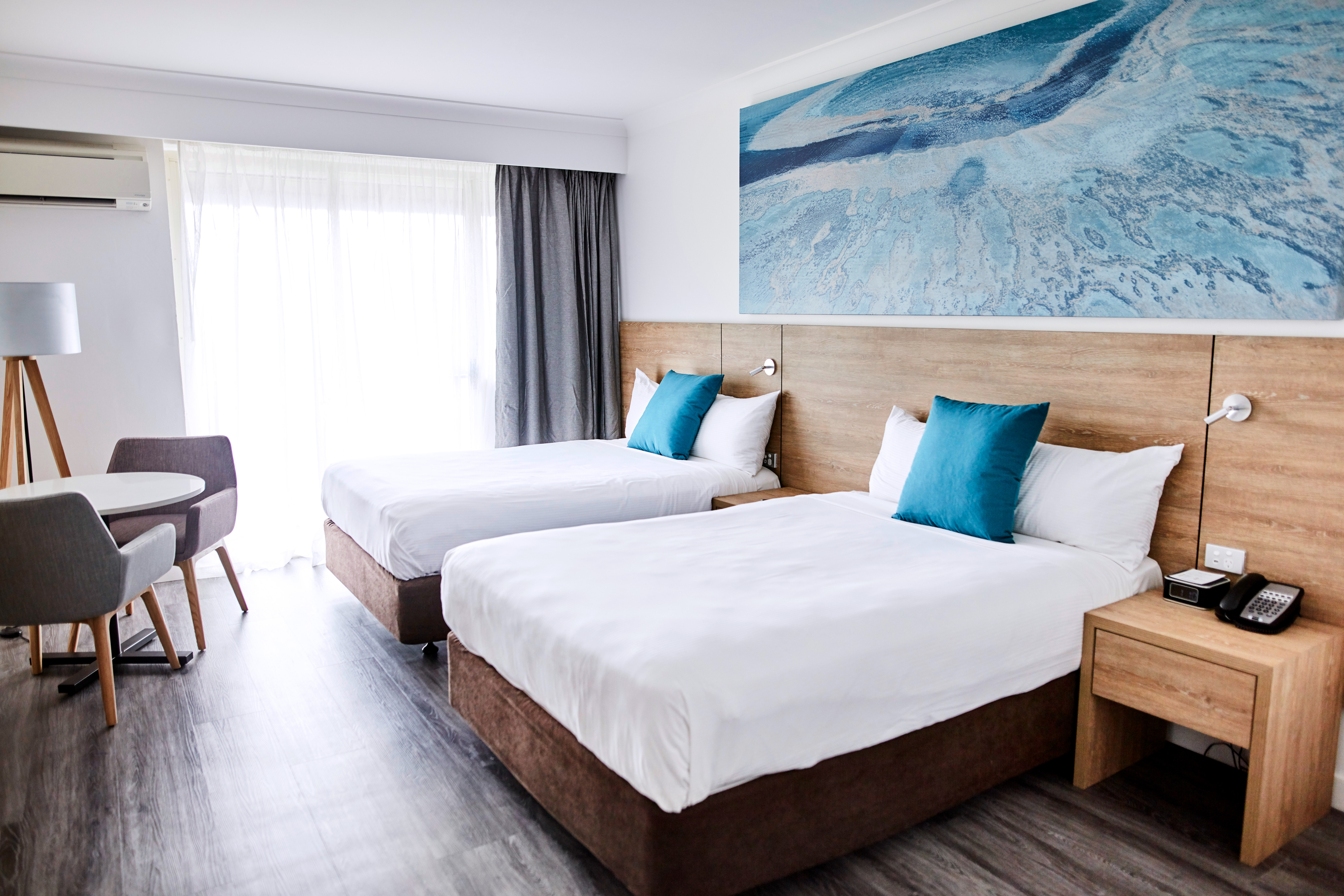 Twin Deluxe Two Beds