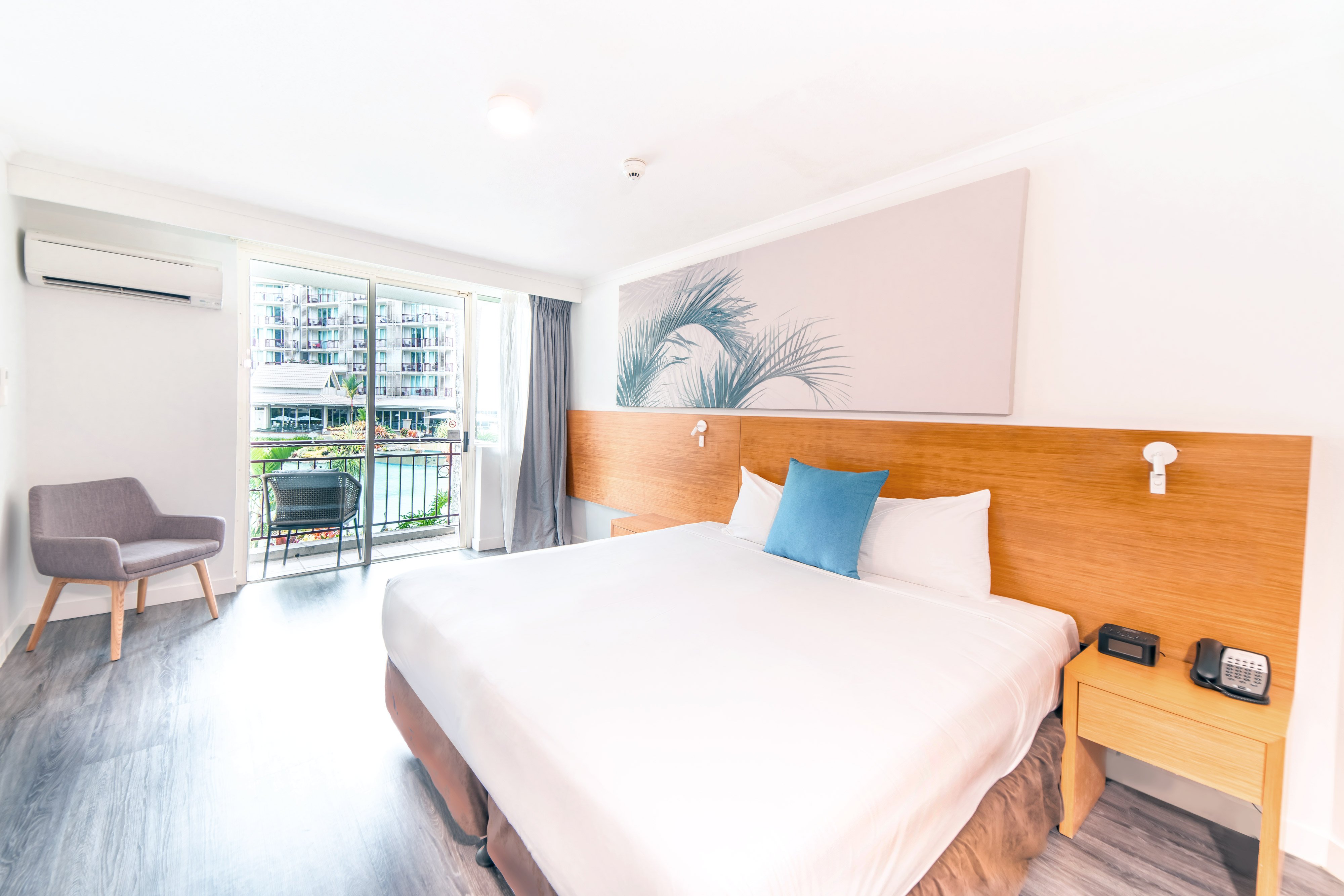 Double Superior King Bed