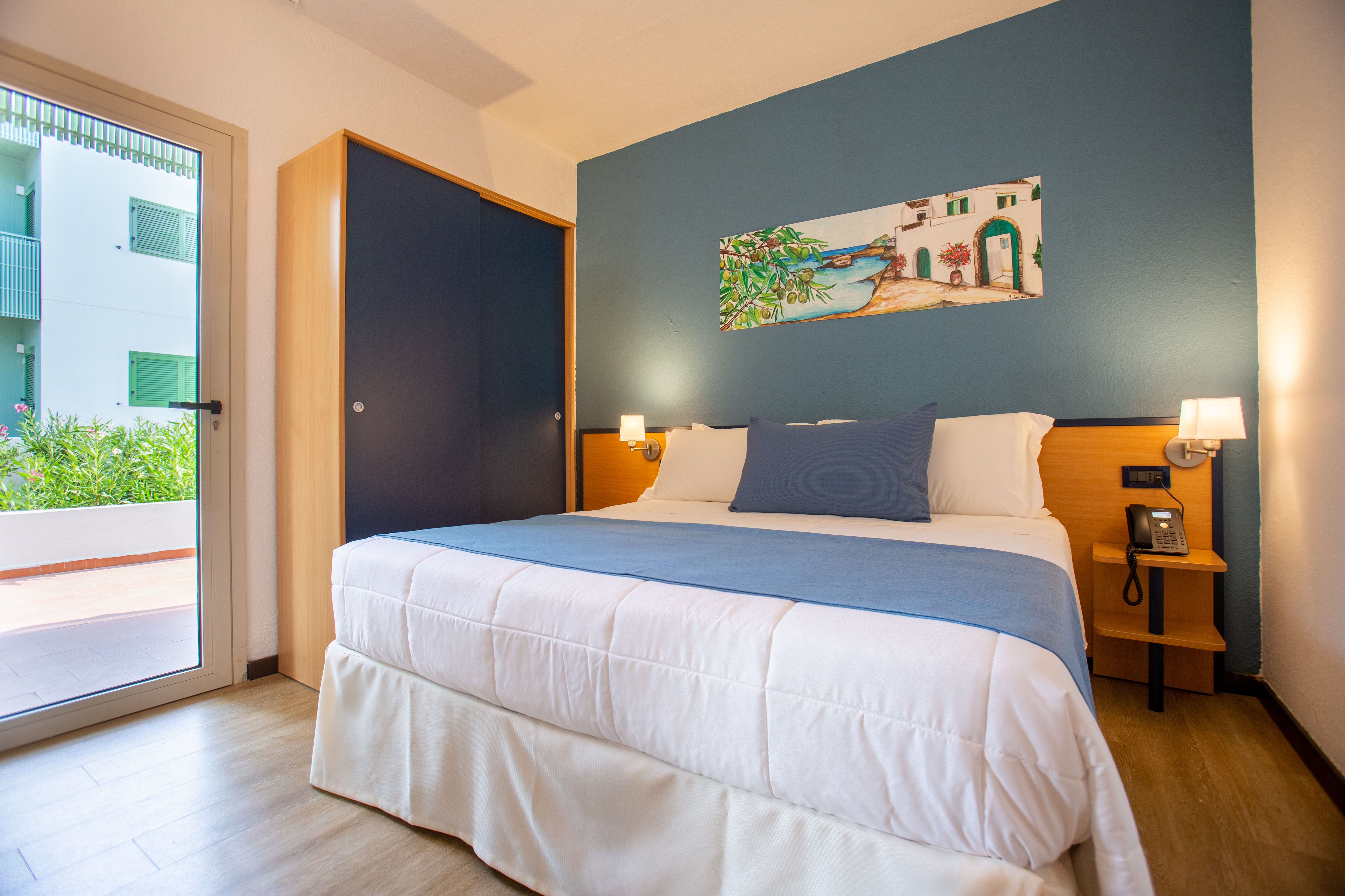 Family Room Superior