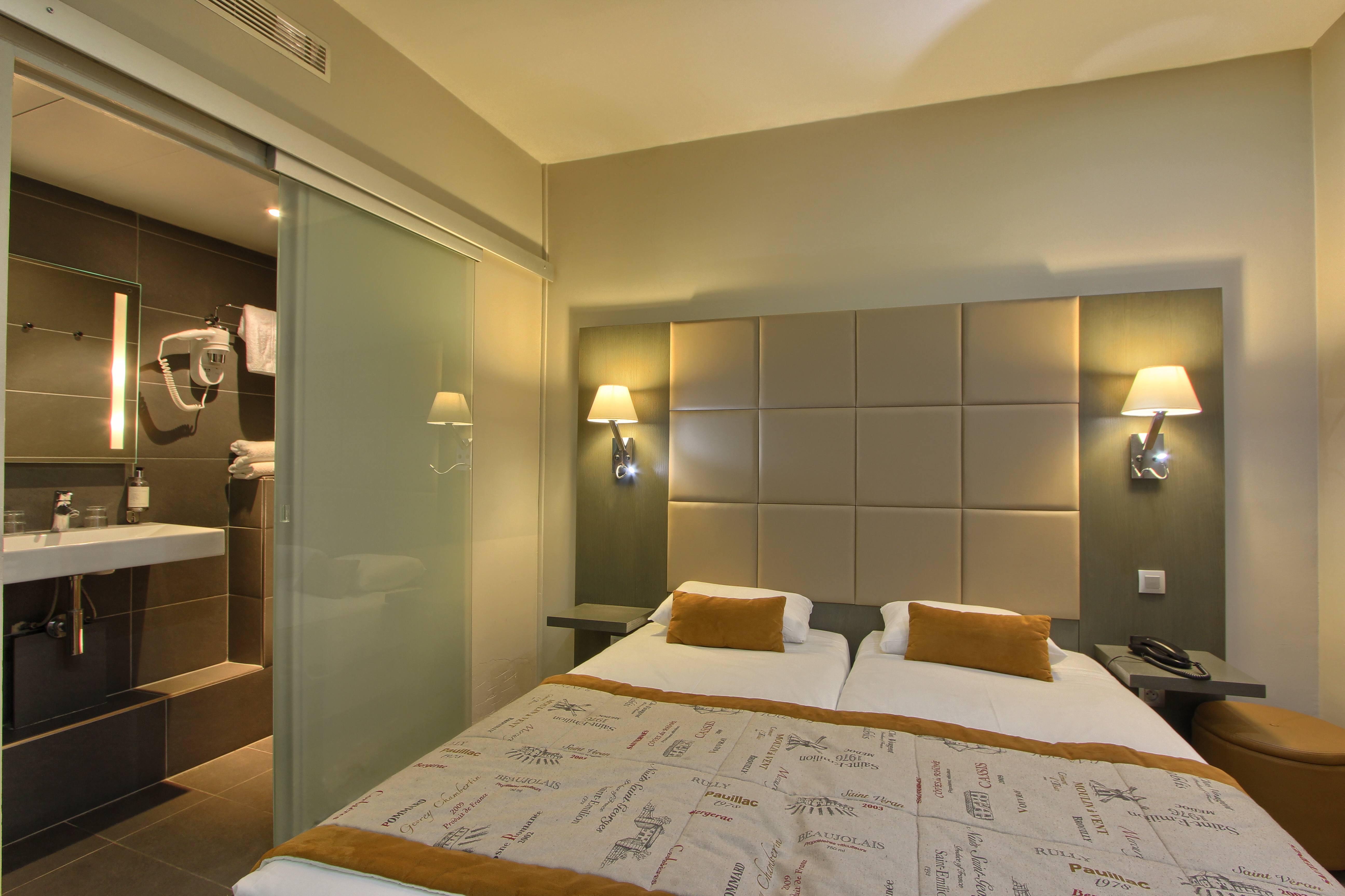 Double or Twin Standard