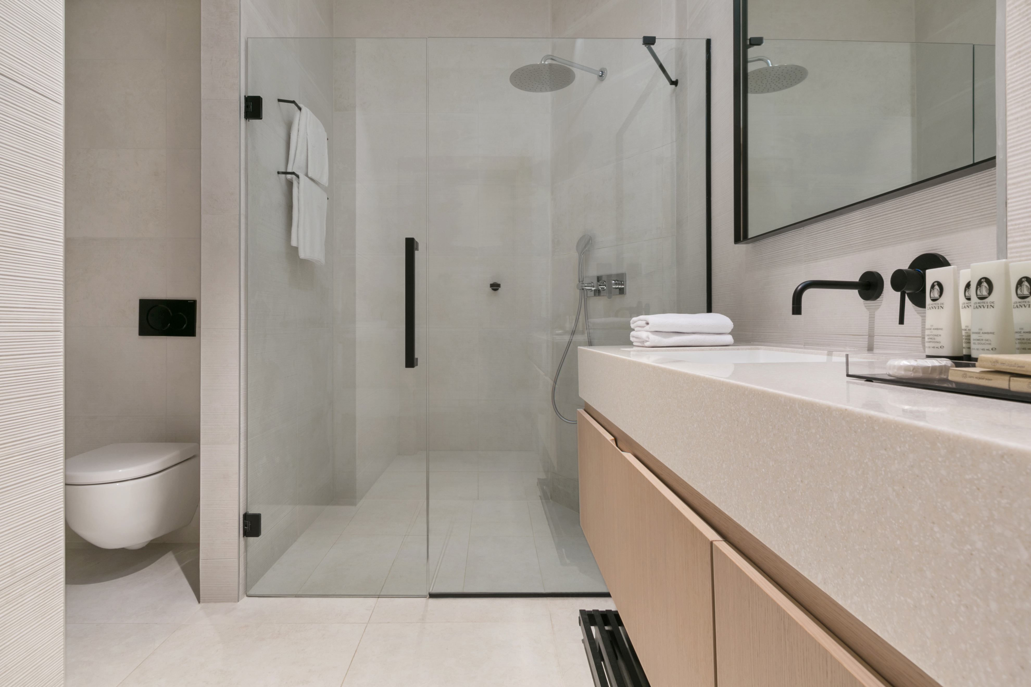 Suite Deluxe One Bedroom