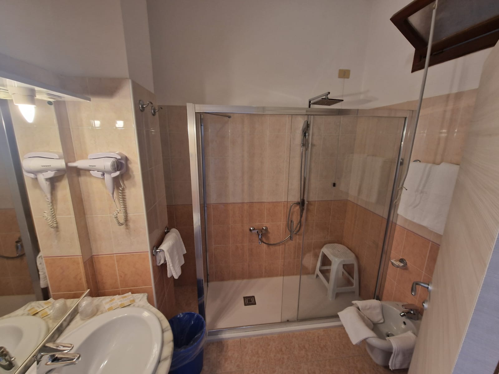 Double or Twin Superior Sea View