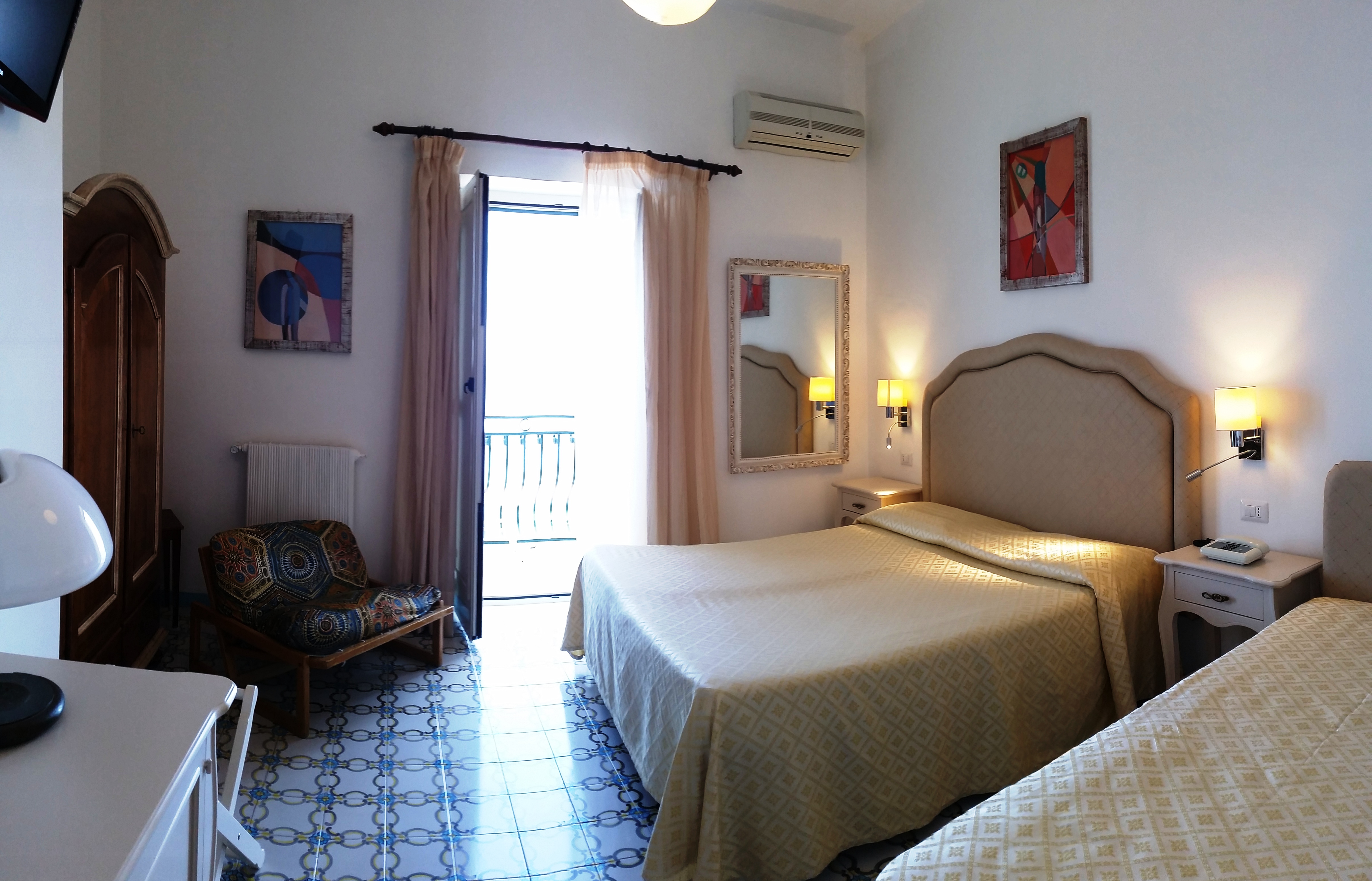 Double or Twin Superior Sea View