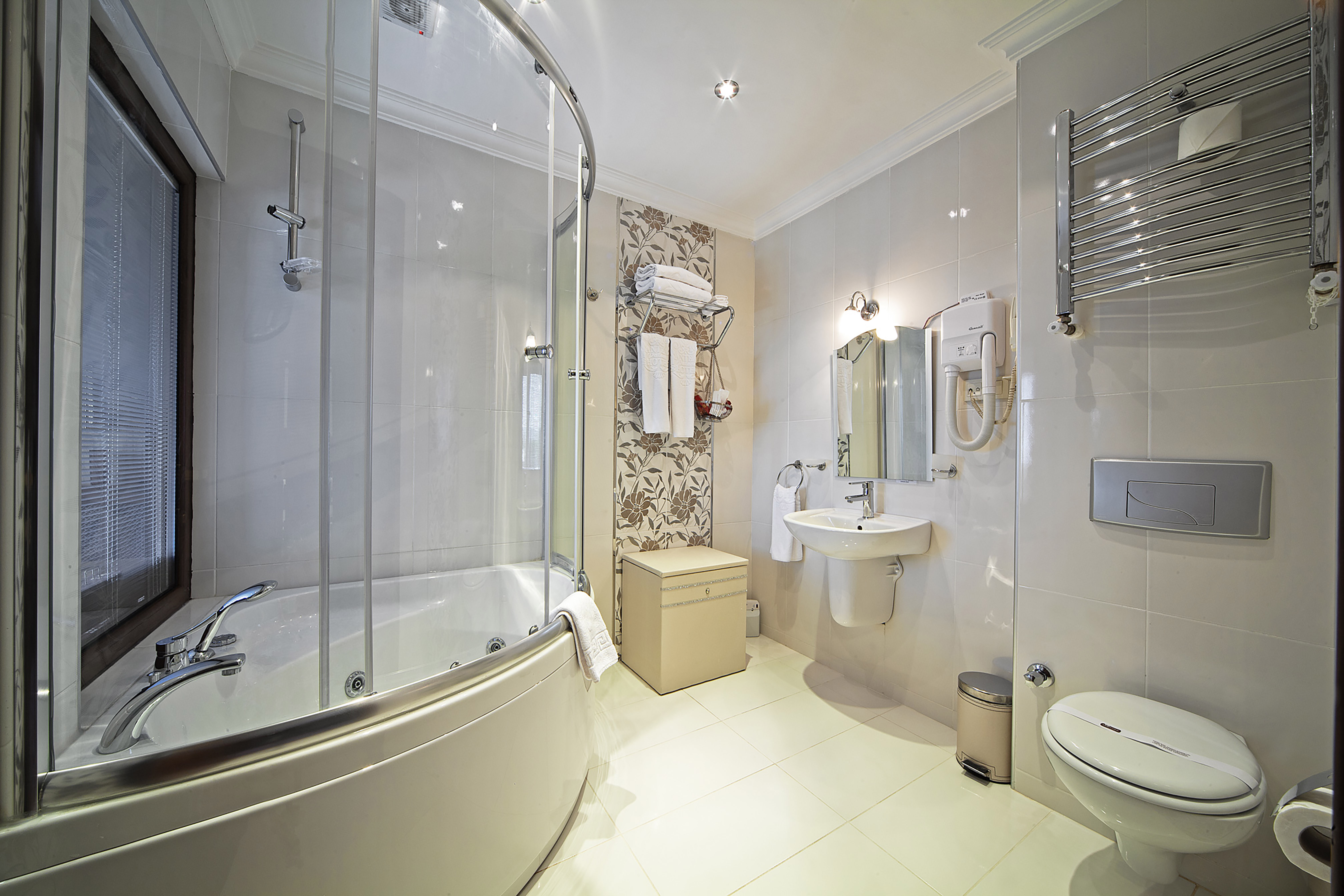 Suite Deluxe One Bed