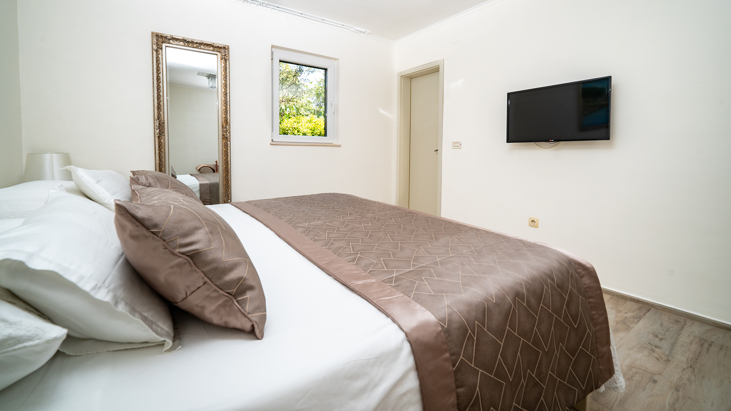 Apartment One Bedroom