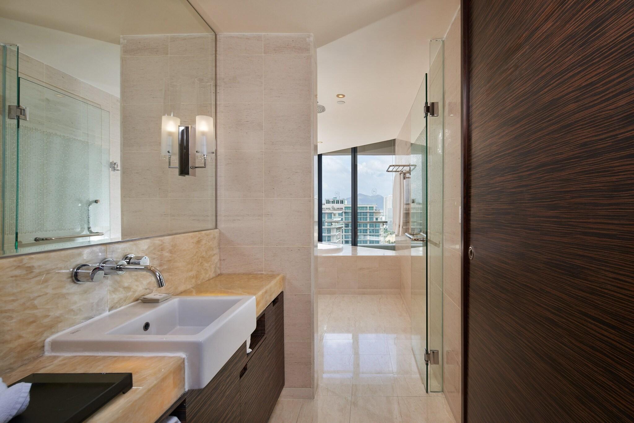 Suite Executive King Bed