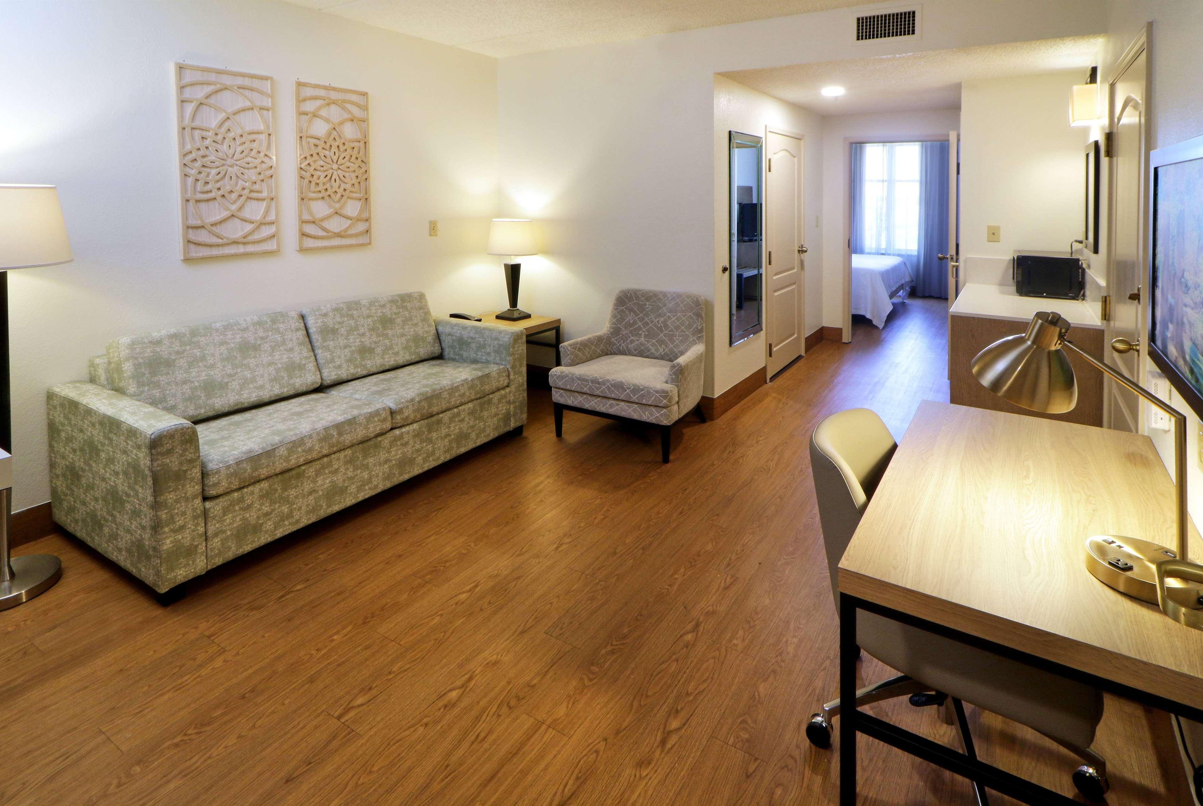 Suite King Bed Non Smoking