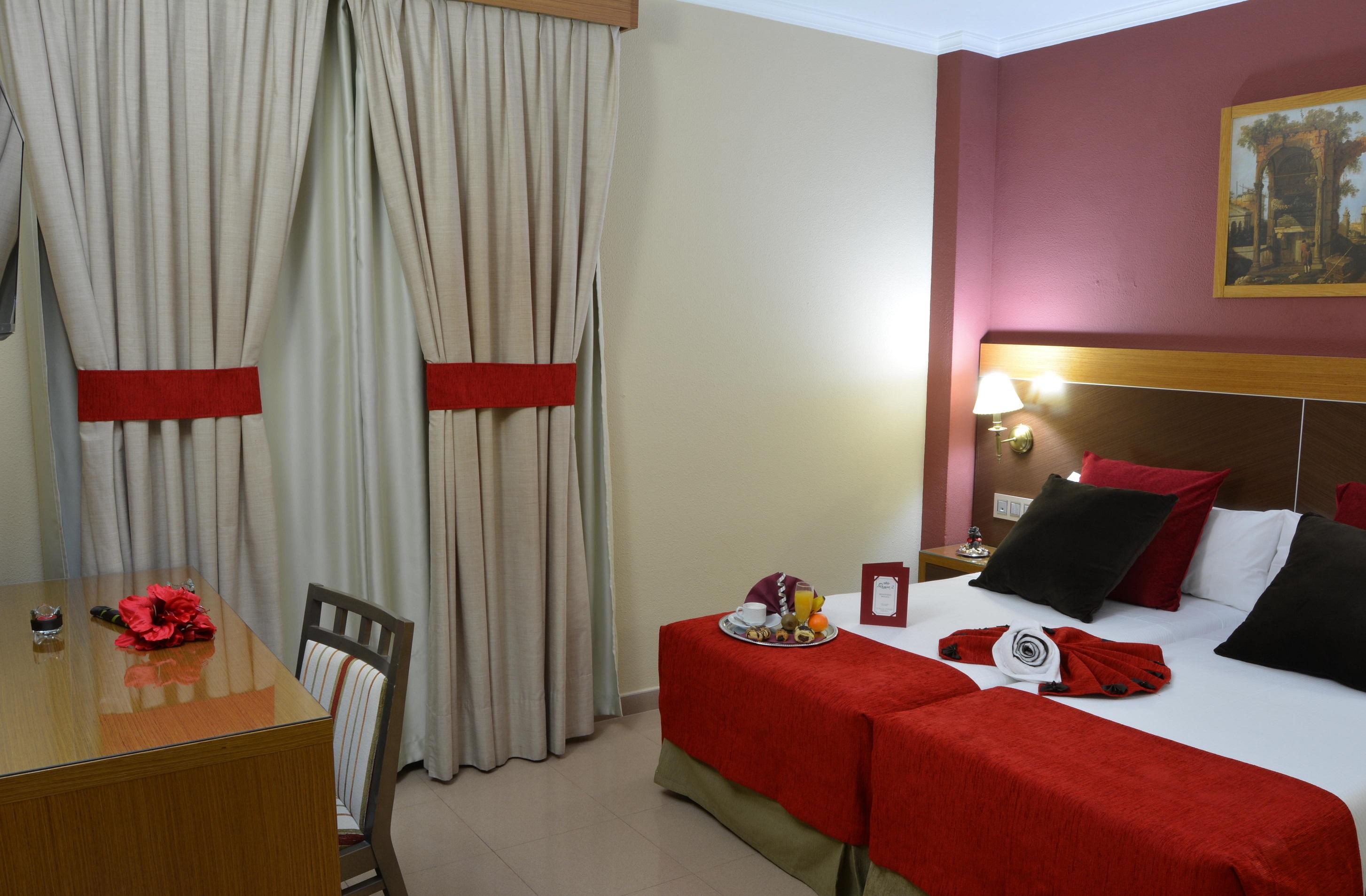 Double or Twin Standard