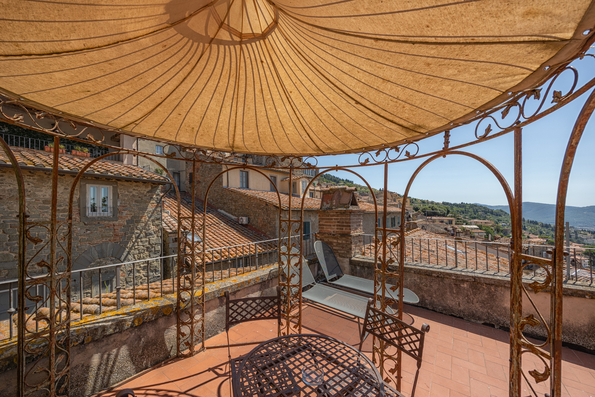 Suite with Terrace with Views