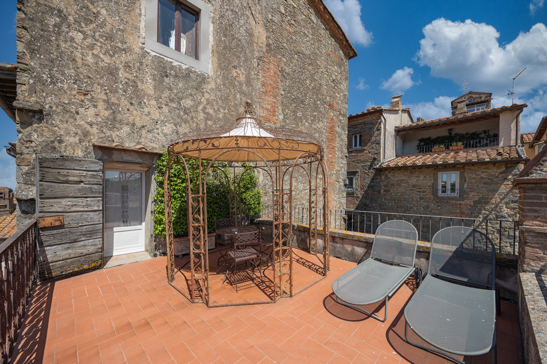 Suite with Terrace with Views