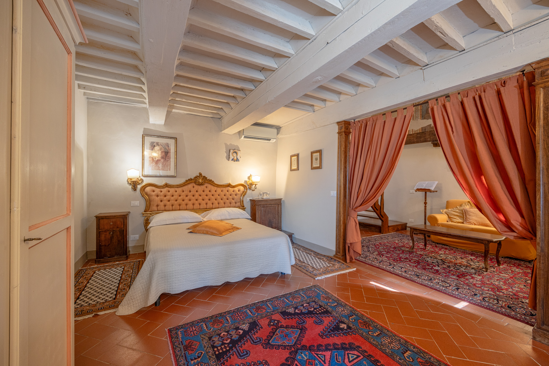 Suite Deluxe Two Double Beds