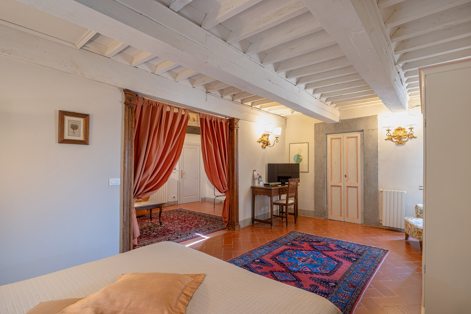 Suite Deluxe Two Double Beds