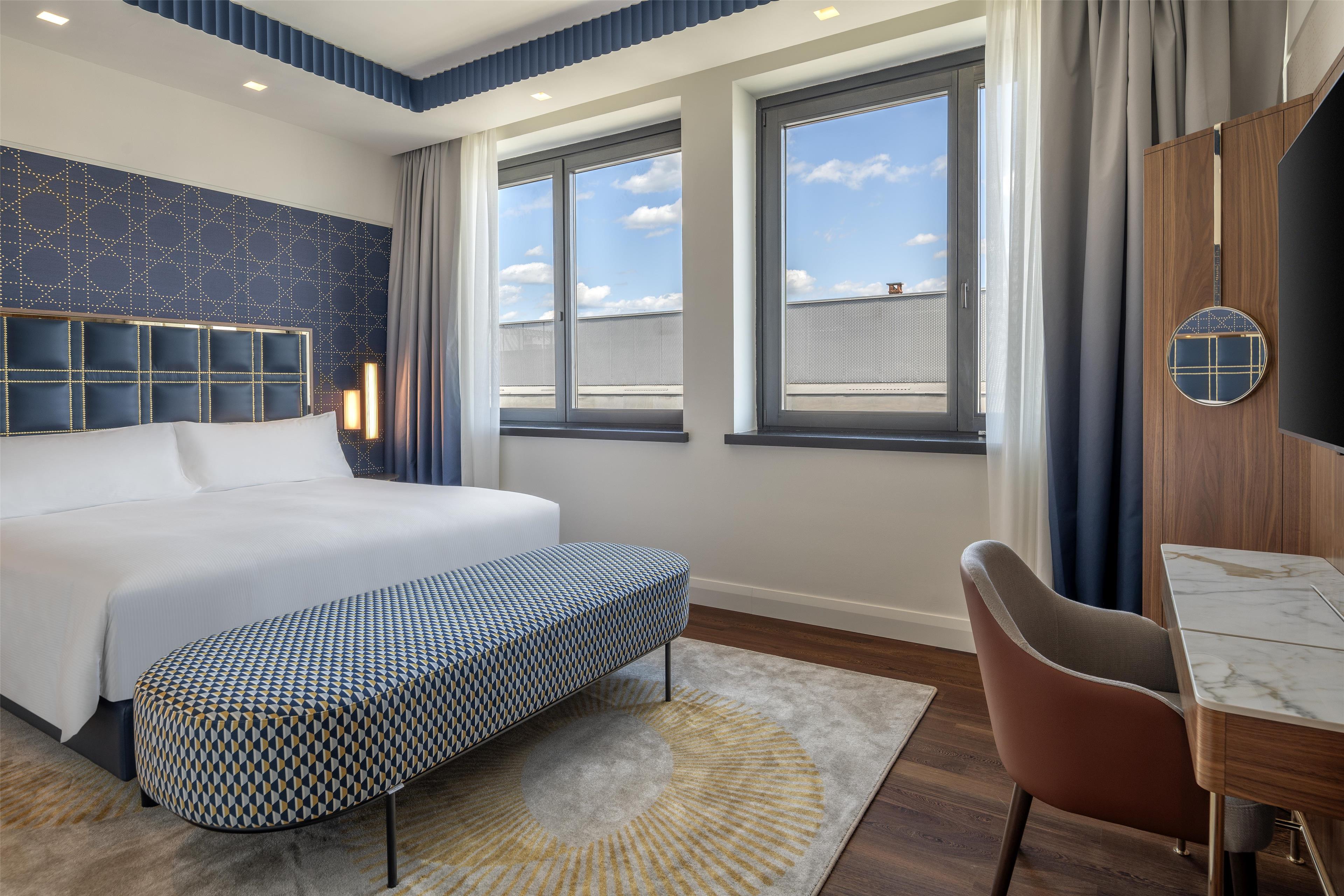 Suite Executive King Bed