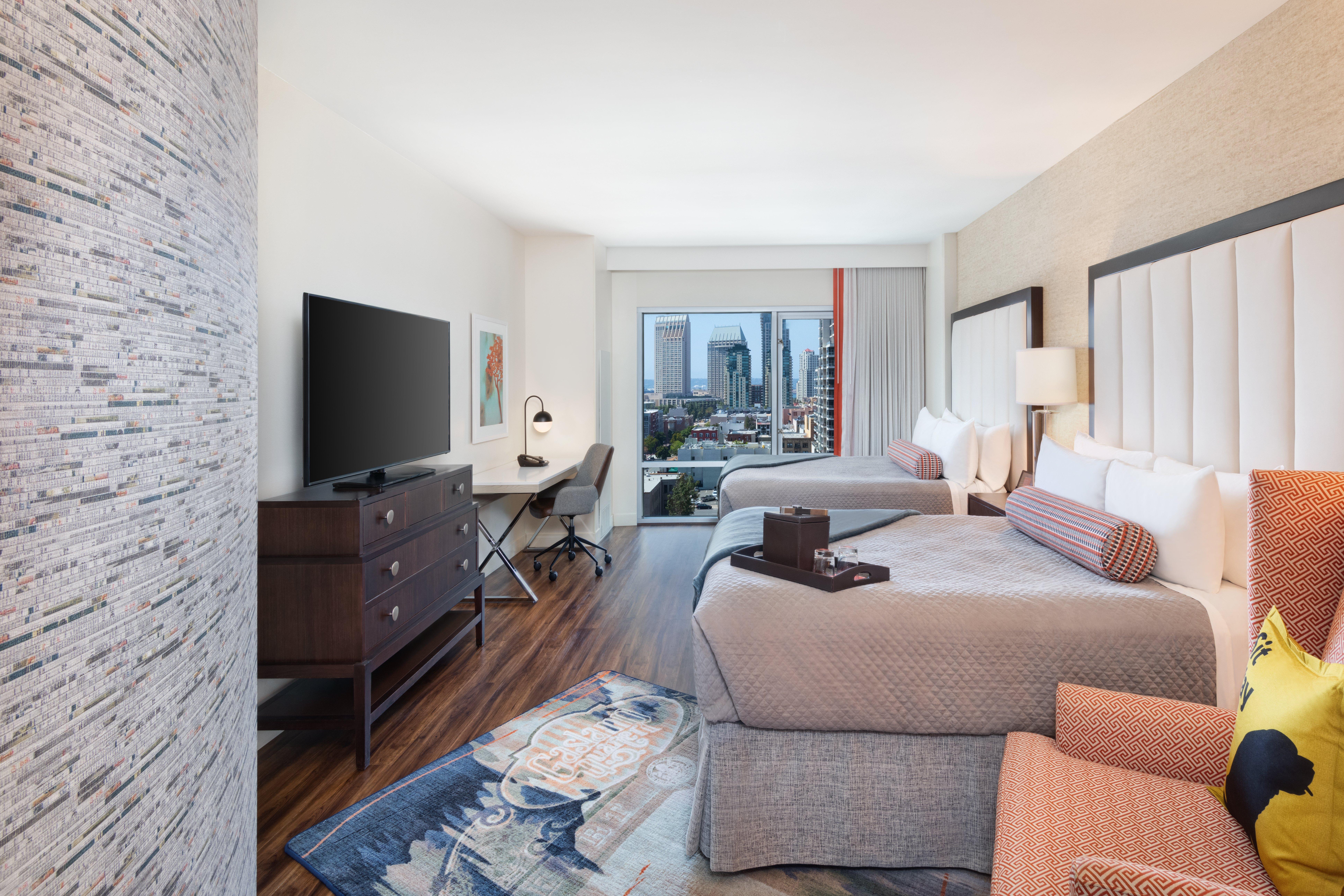 Double Two Queen Beds Premium