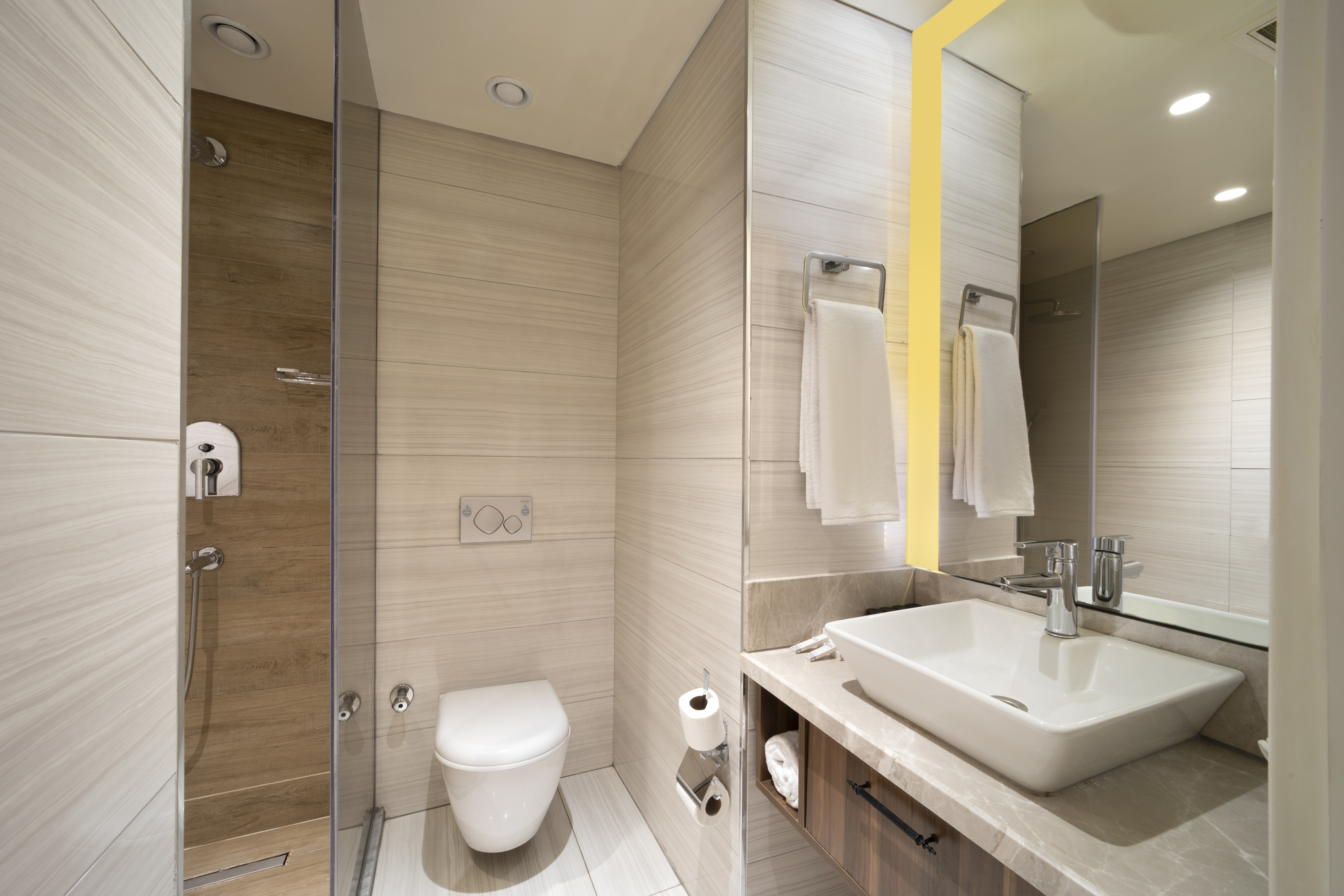 Junior Suite Capacity 2