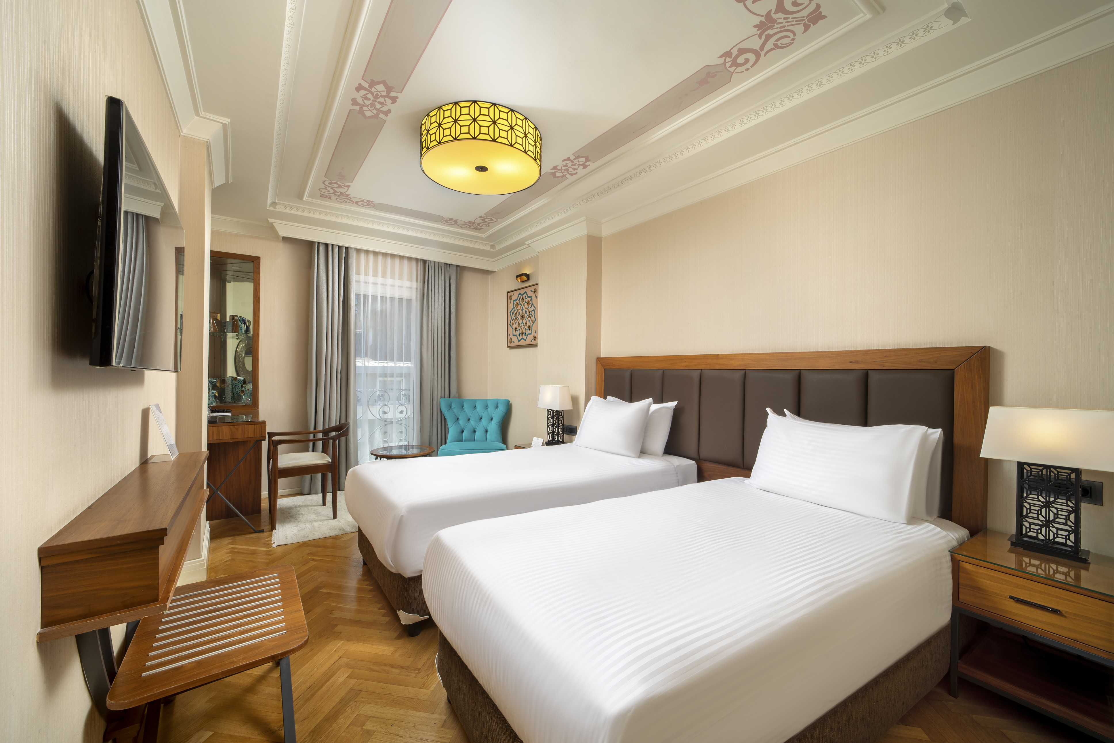 Double or Twin Superior