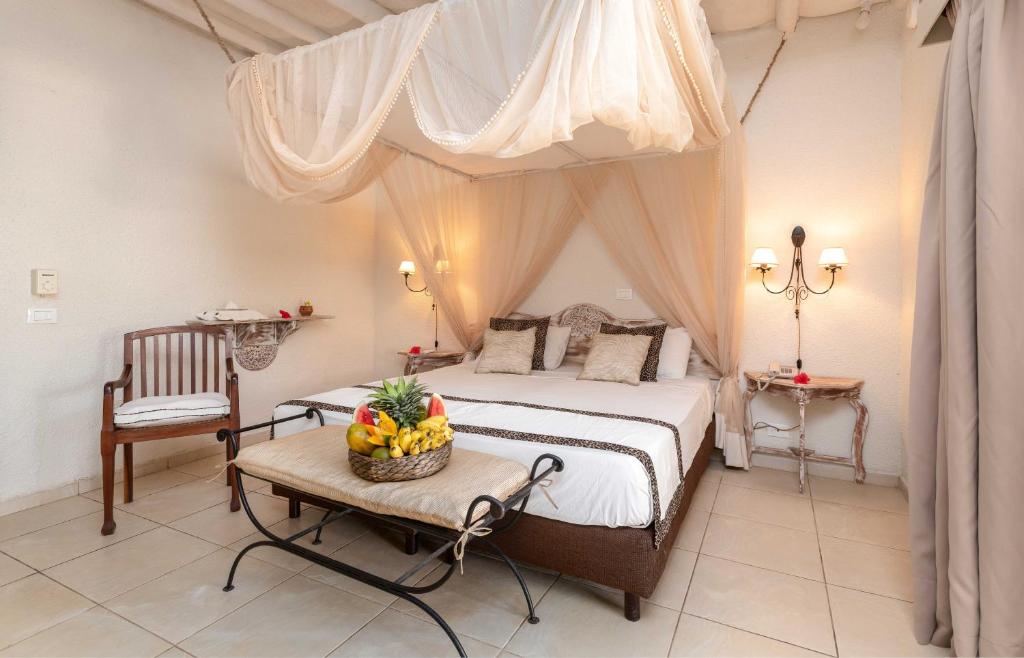 Double King Size Bed