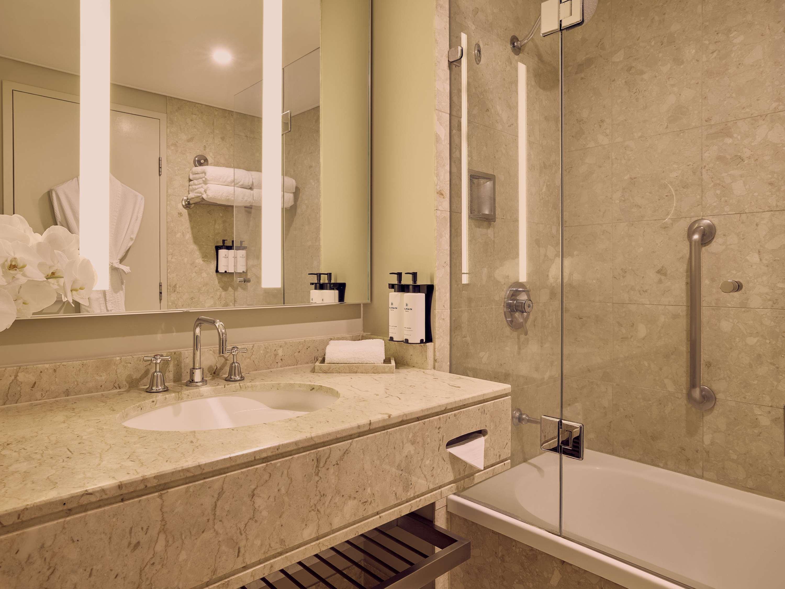 Suite Executive City View