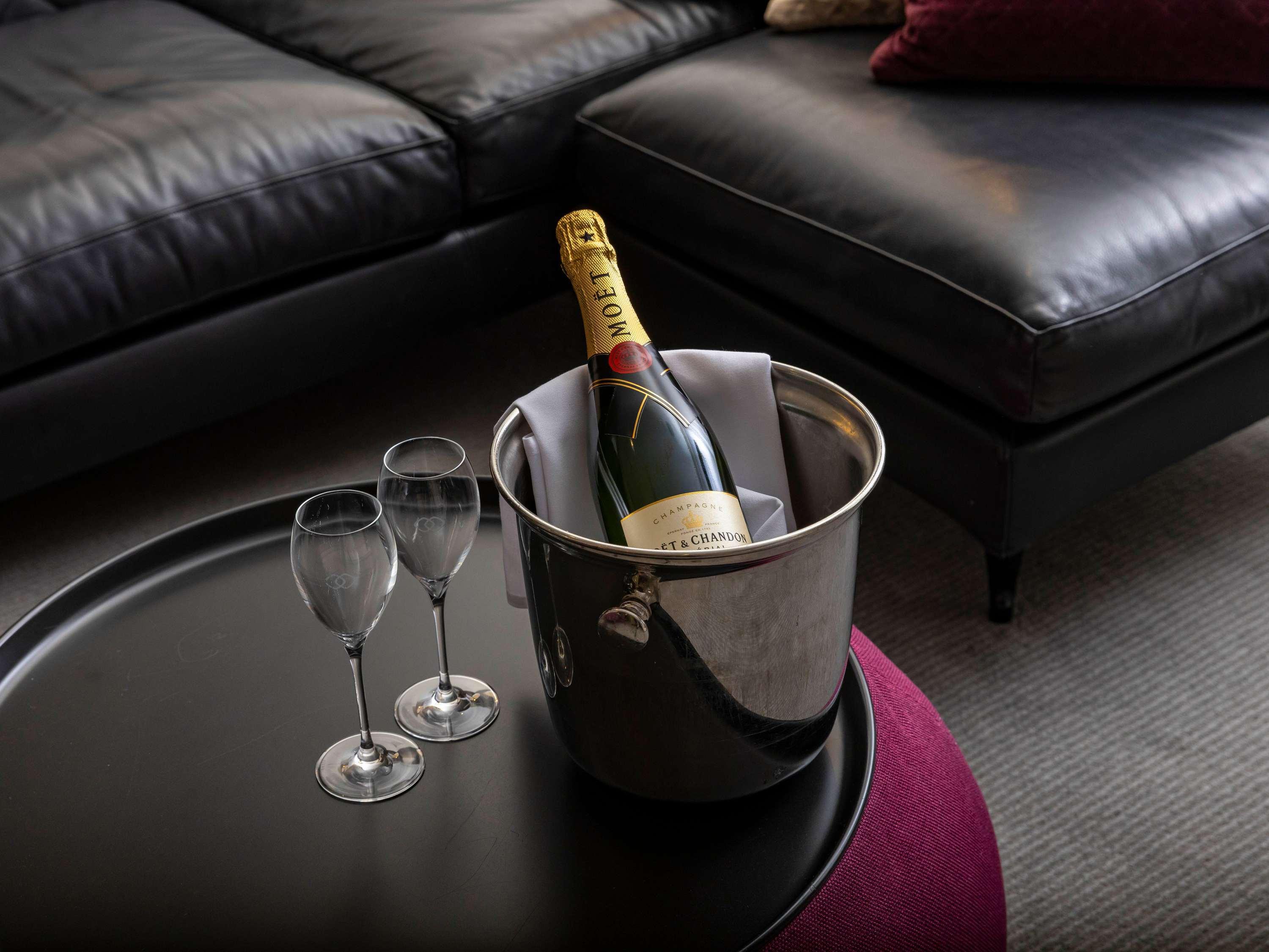 Suite Premium City View