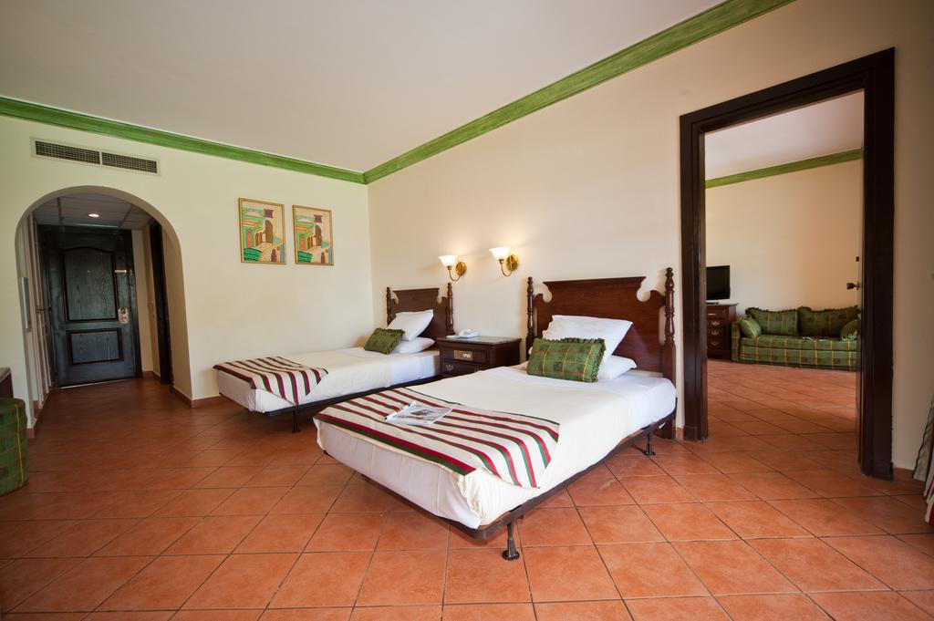 Family Room Standard