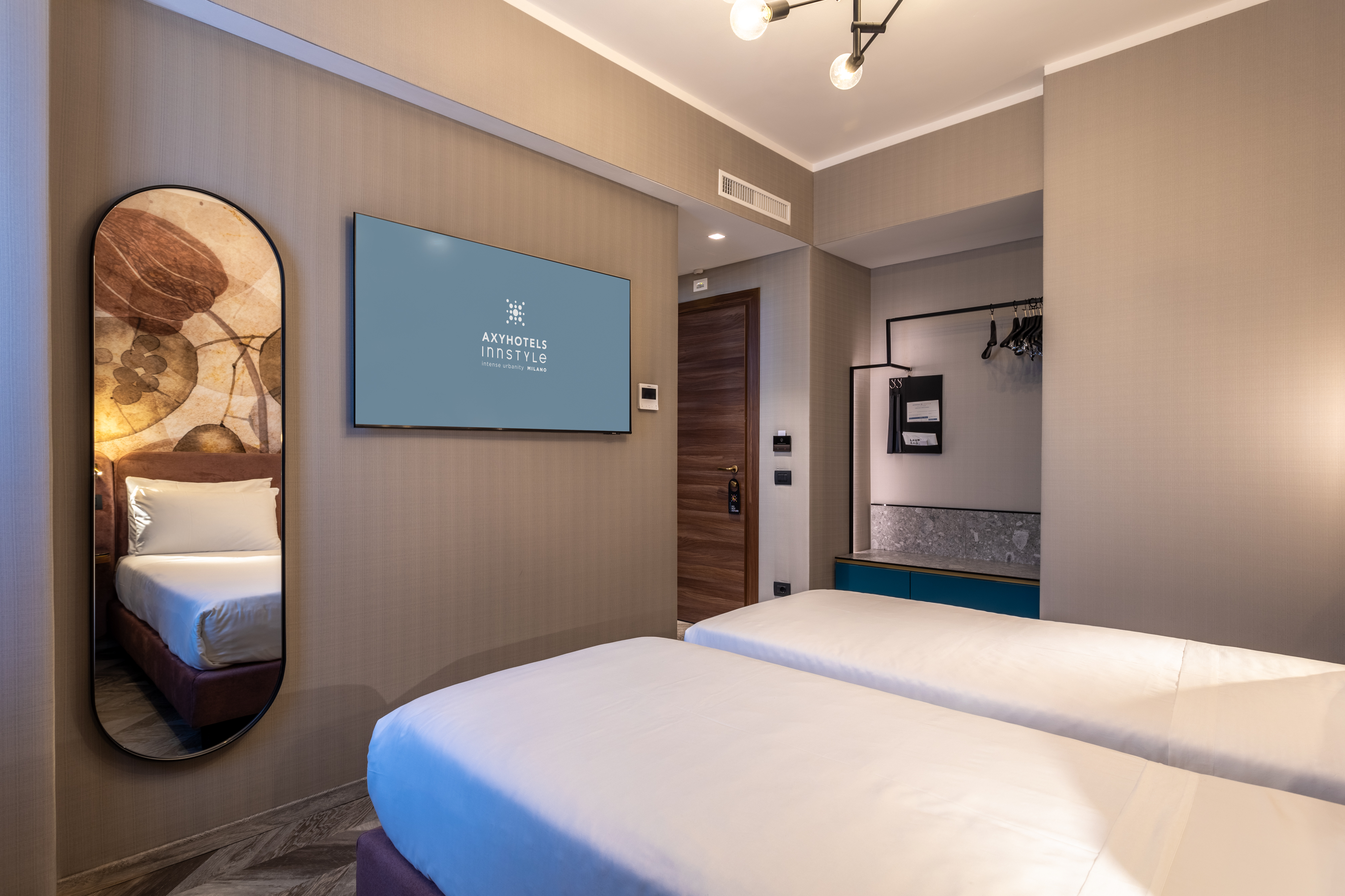 Double or Twin Standard