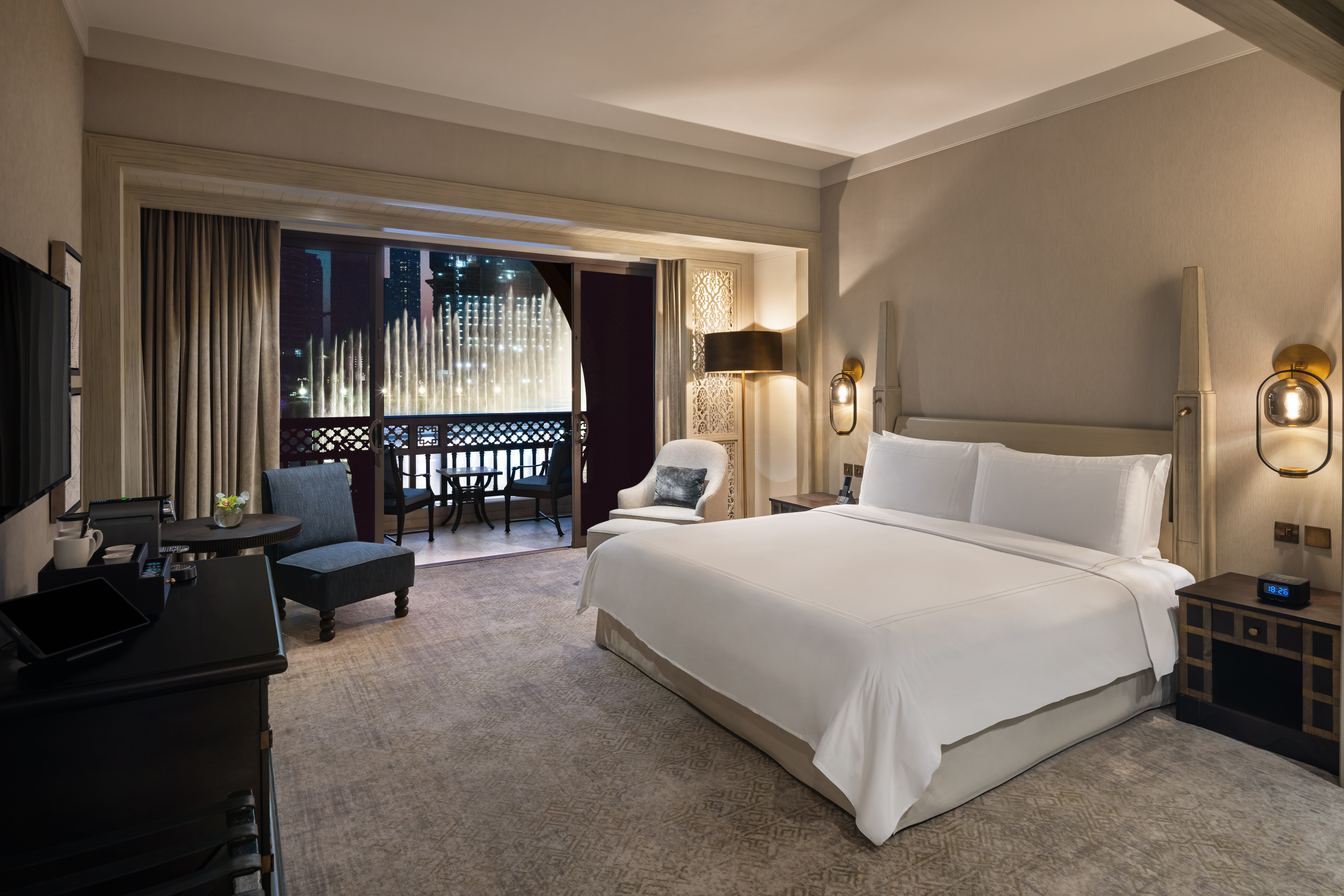 Single Fountain View