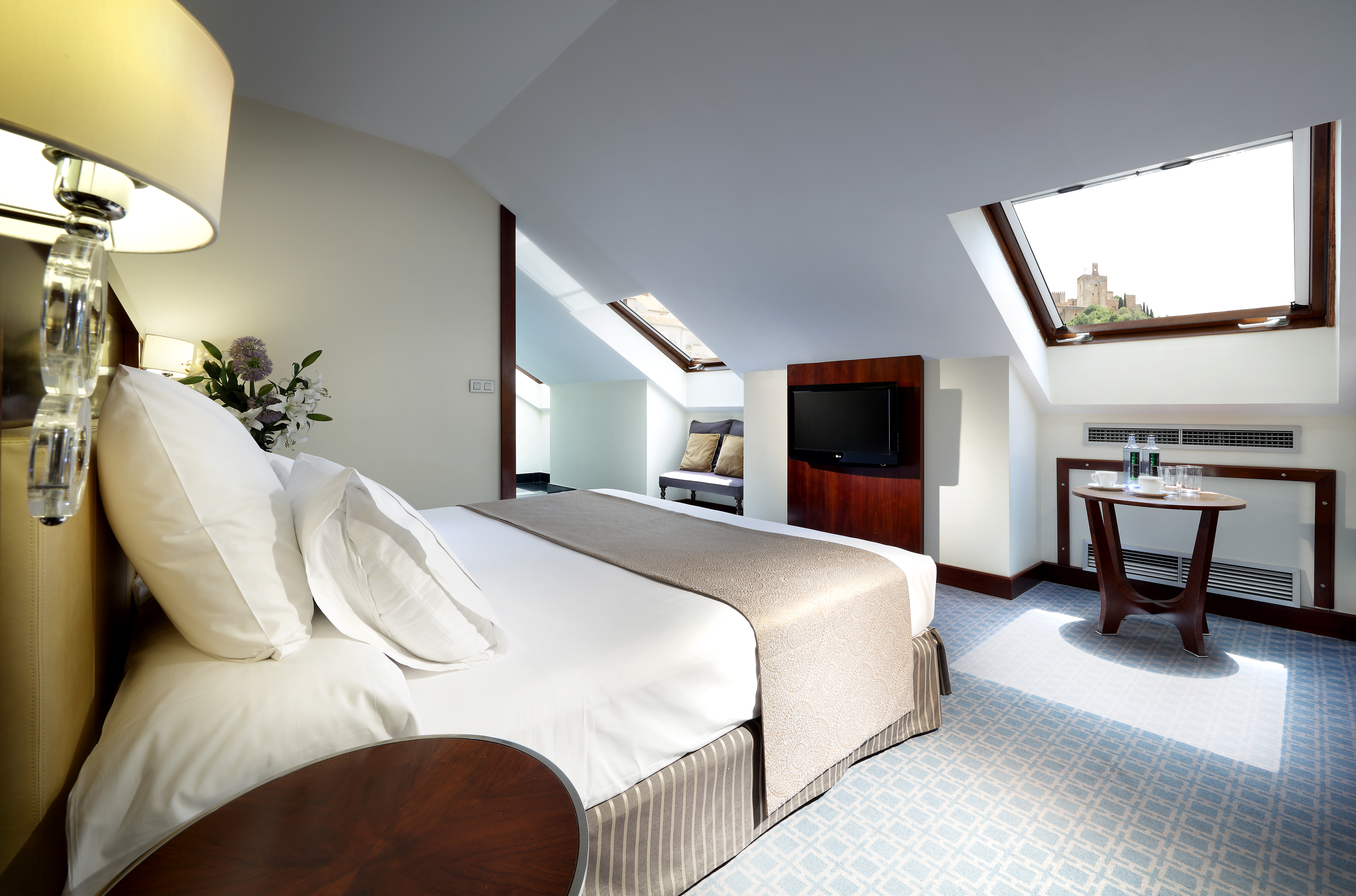 Double or Twin Deluxe