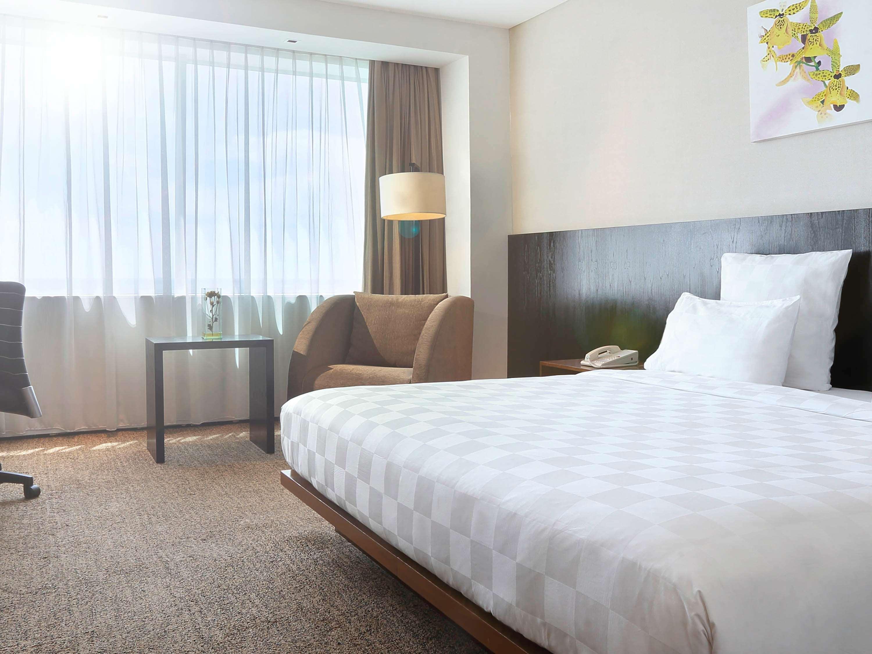 Double Superior King Bed