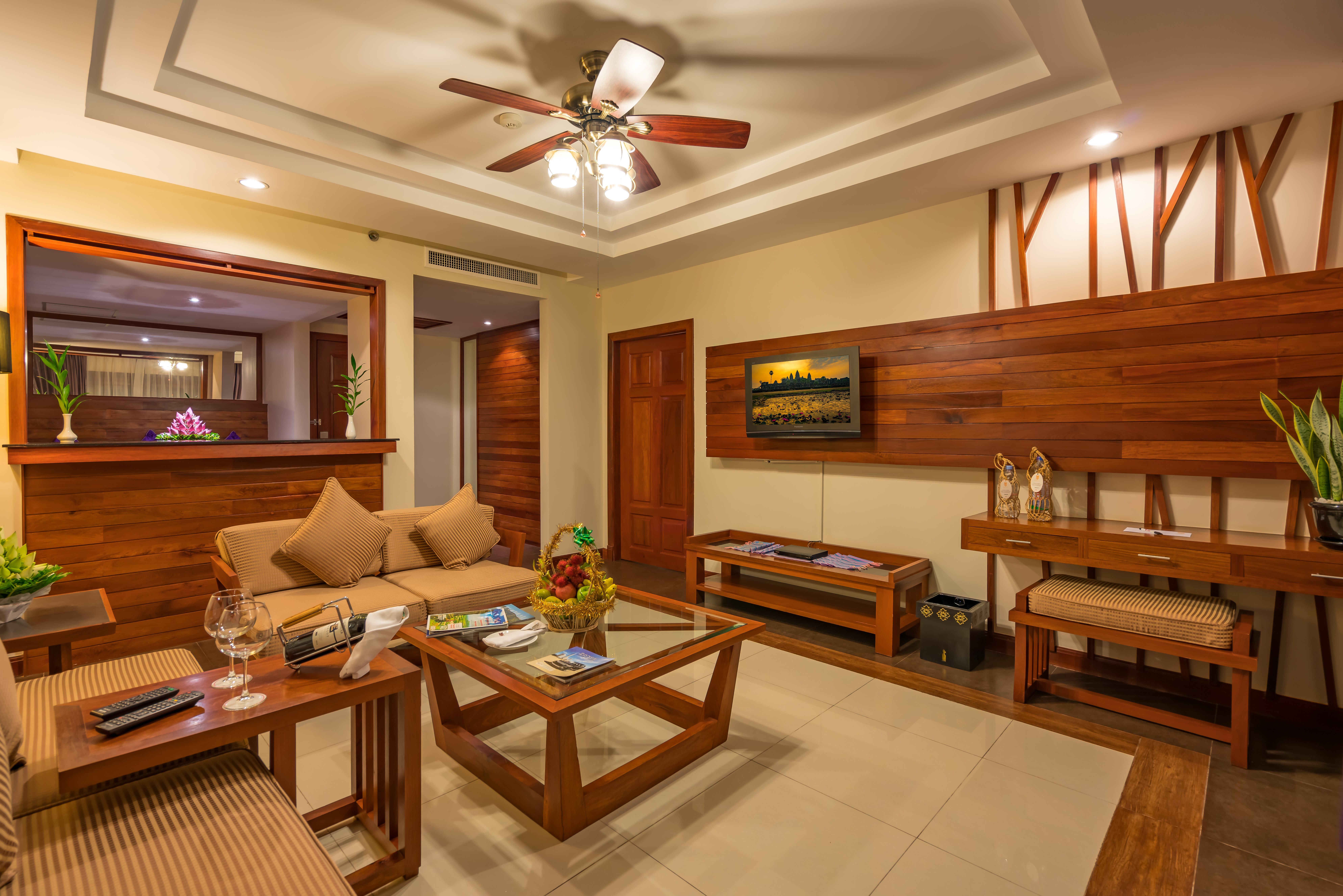 Junior Suite King Size Bed