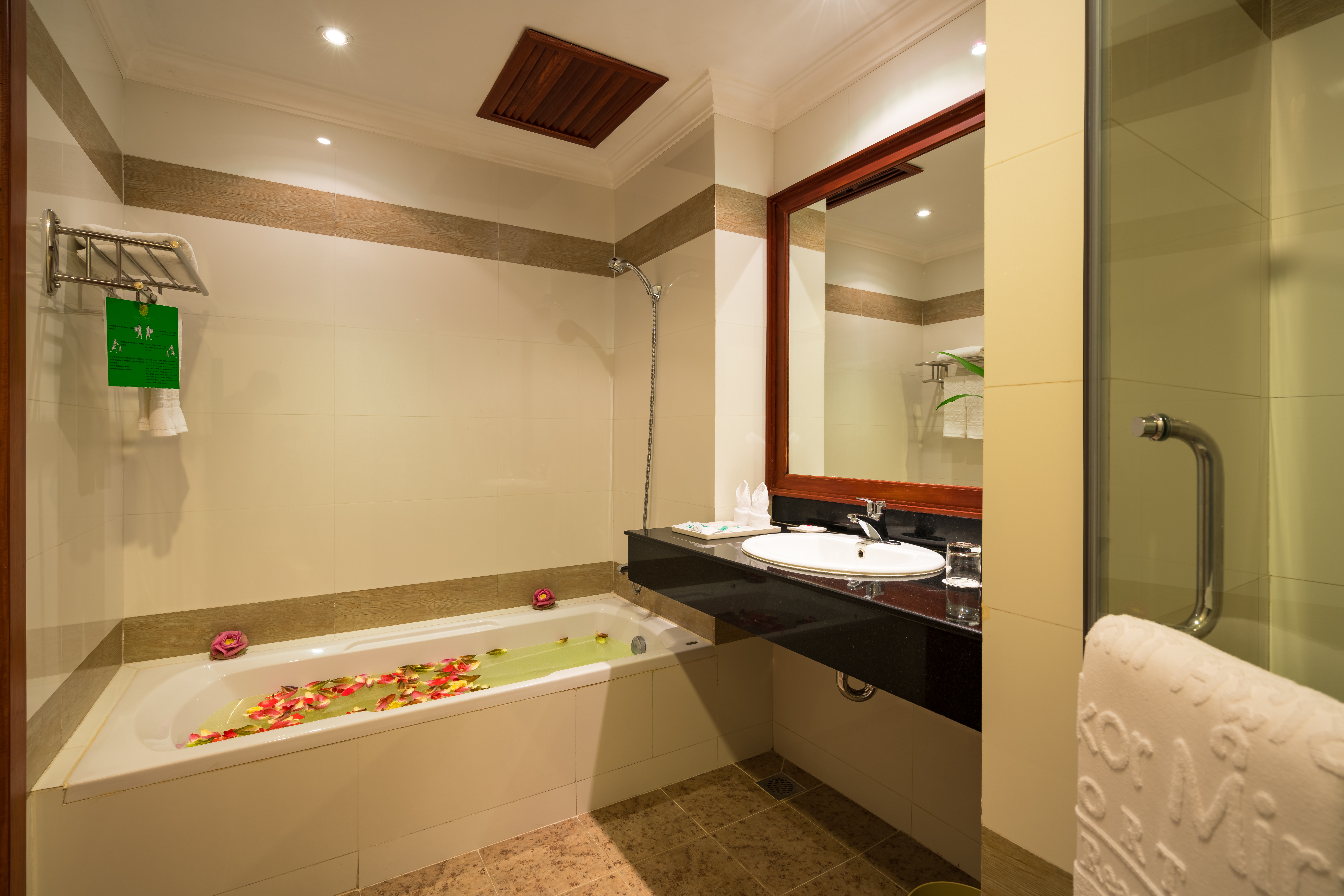 Junior Suite King Size Bed