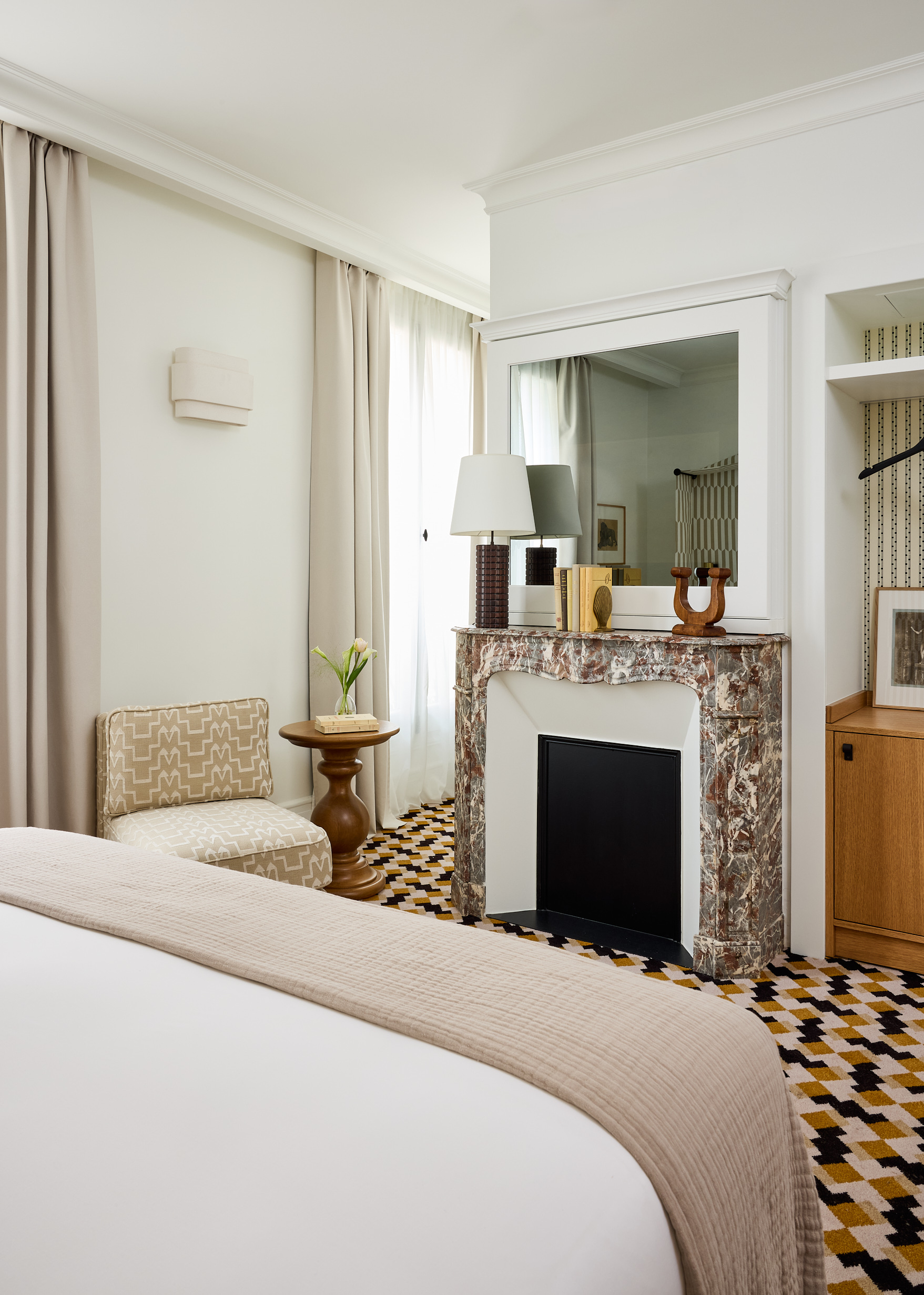 Double or Twin Deluxe