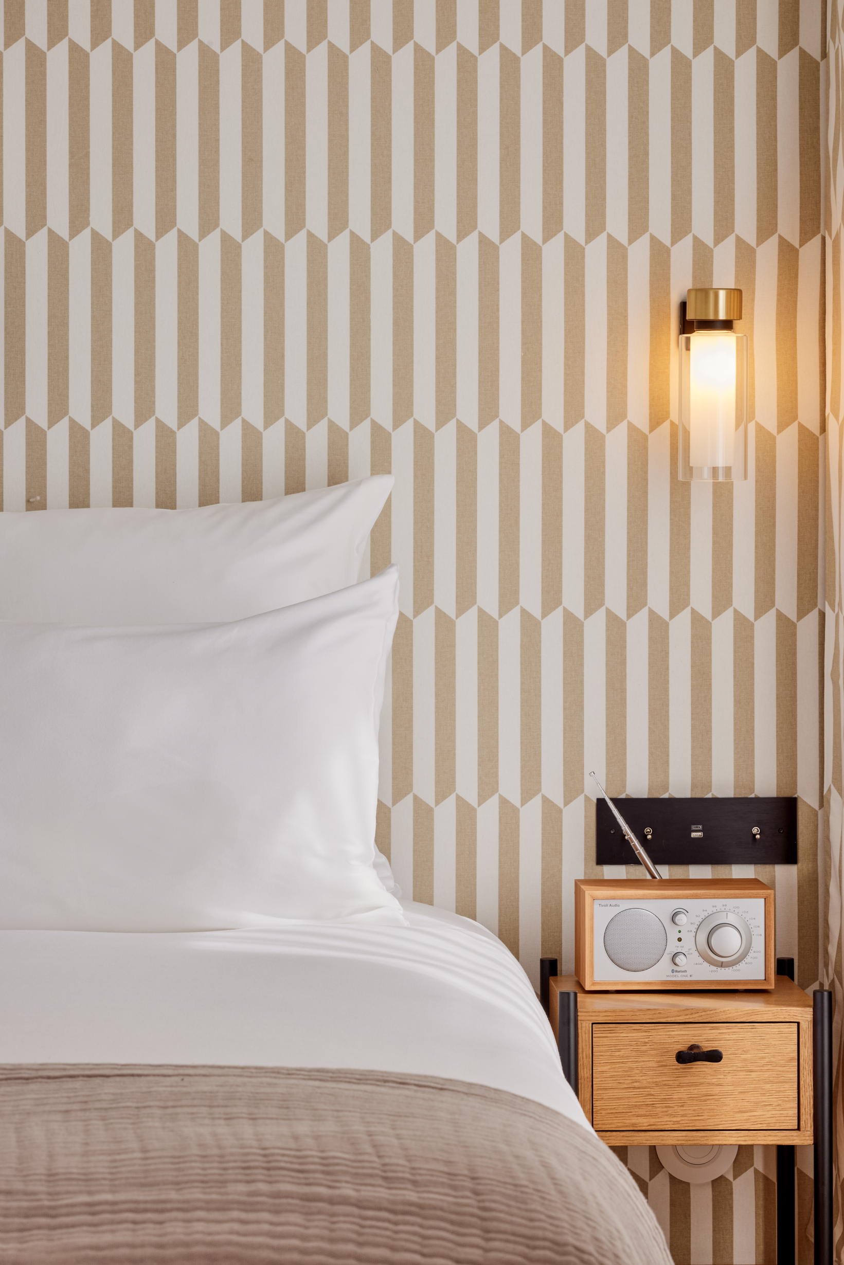 Double Connecting Room