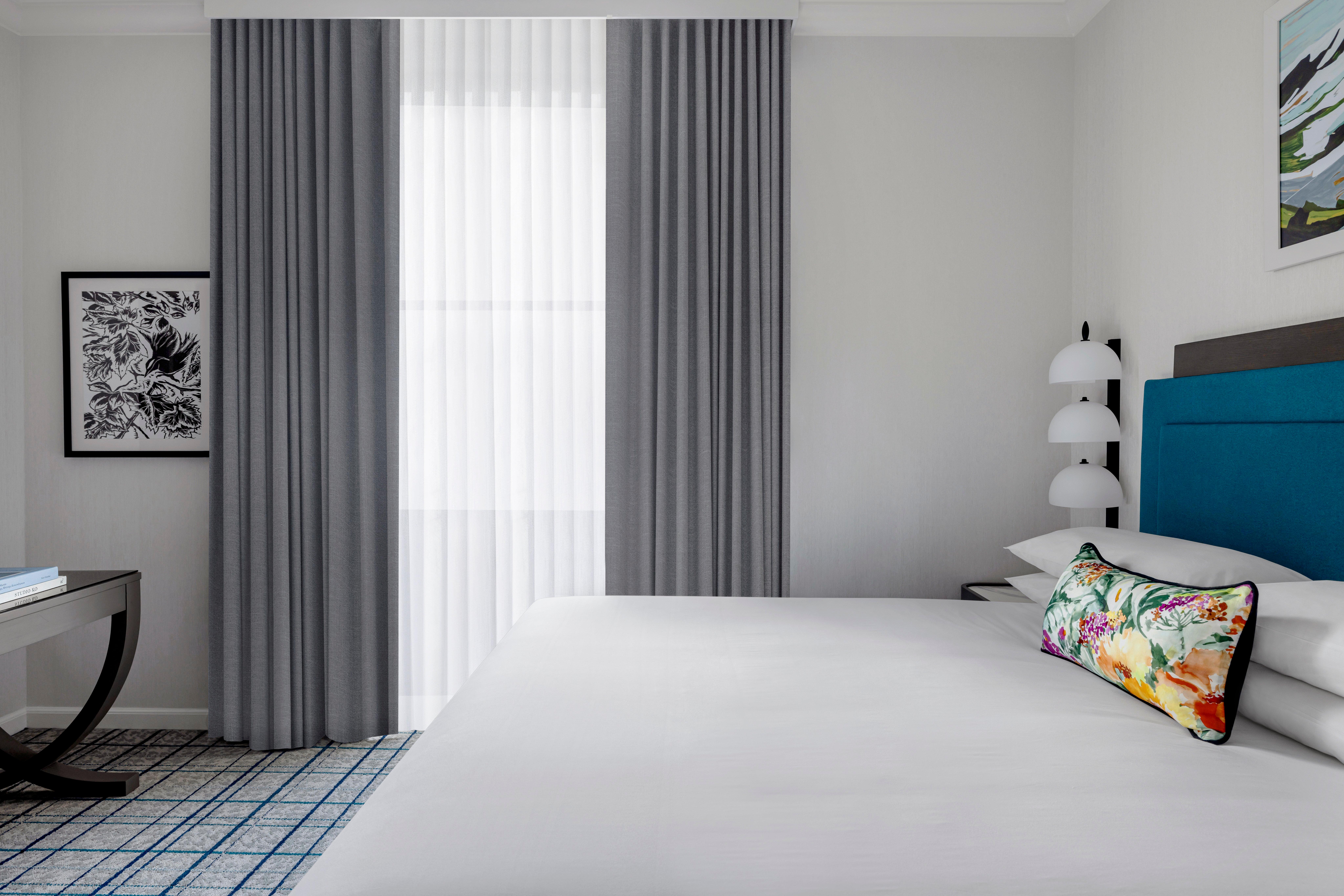 Studio King Size Bed